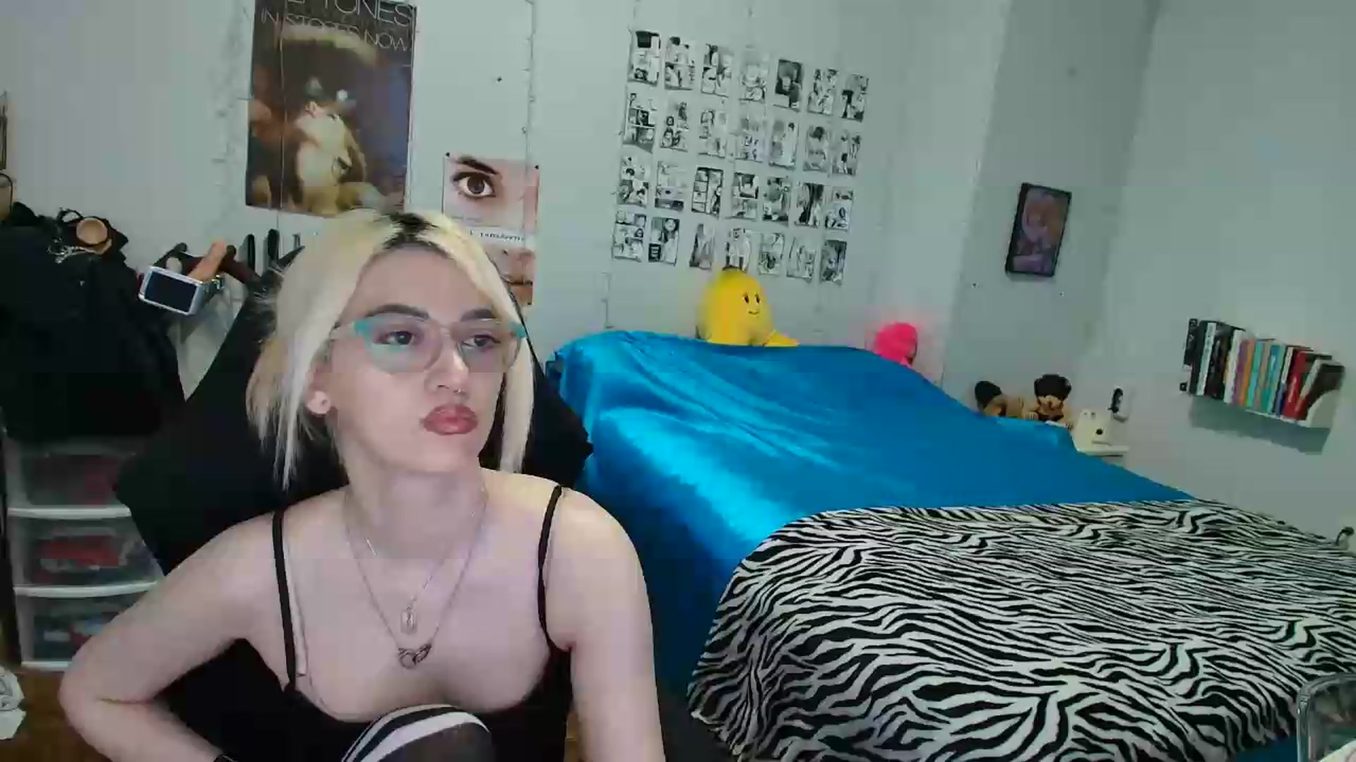 Gallery image thumbnail from AnnaTame's myfreecams stream on, 07/27/2026, 04:25 image 3 of 20