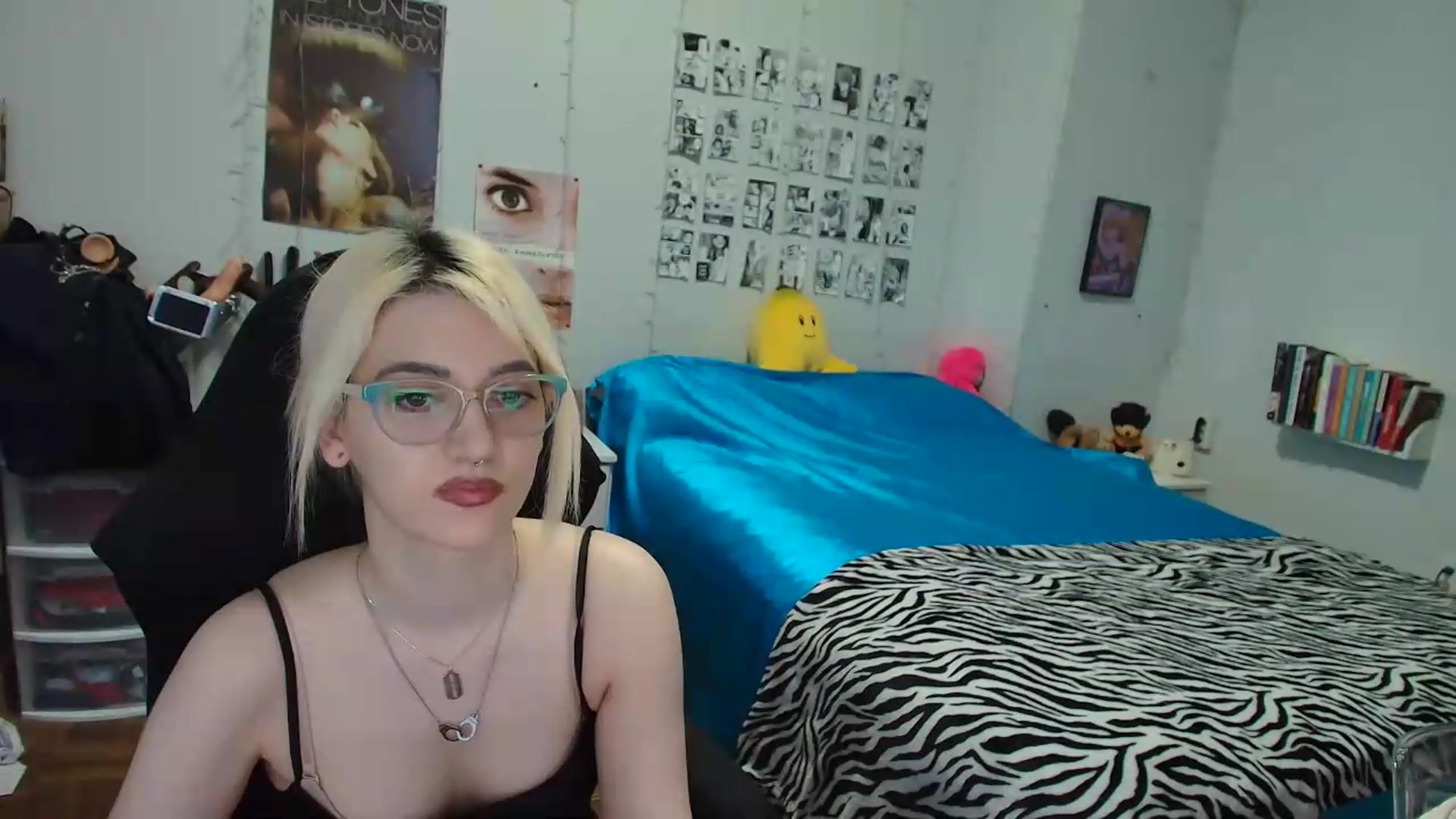 Gallery image thumbnail from AnnaTame's myfreecams stream on, 07/27/2026, 04:25 image 19 of 20