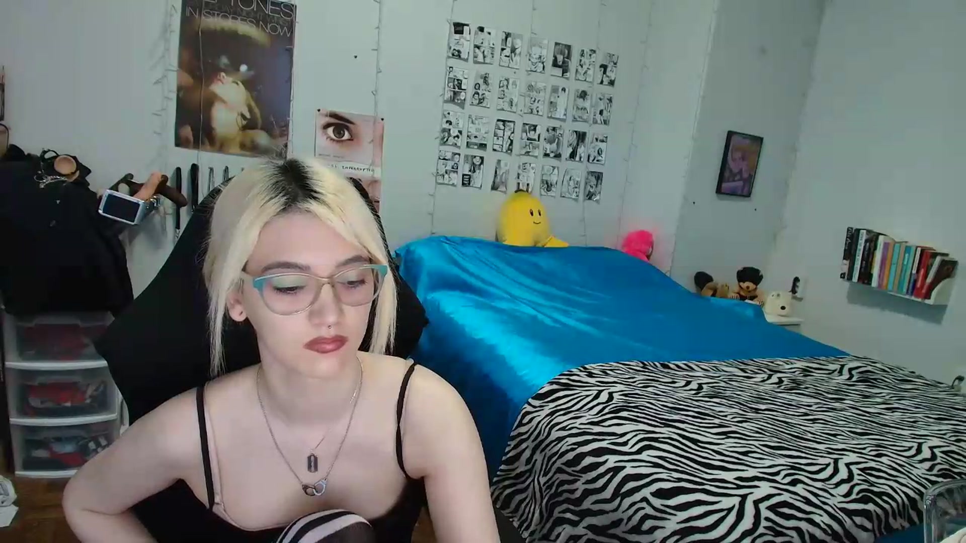 Gallery image thumbnail from AnnaTame's myfreecams stream on, 07/27/2026, 04:25 image 13 of 20