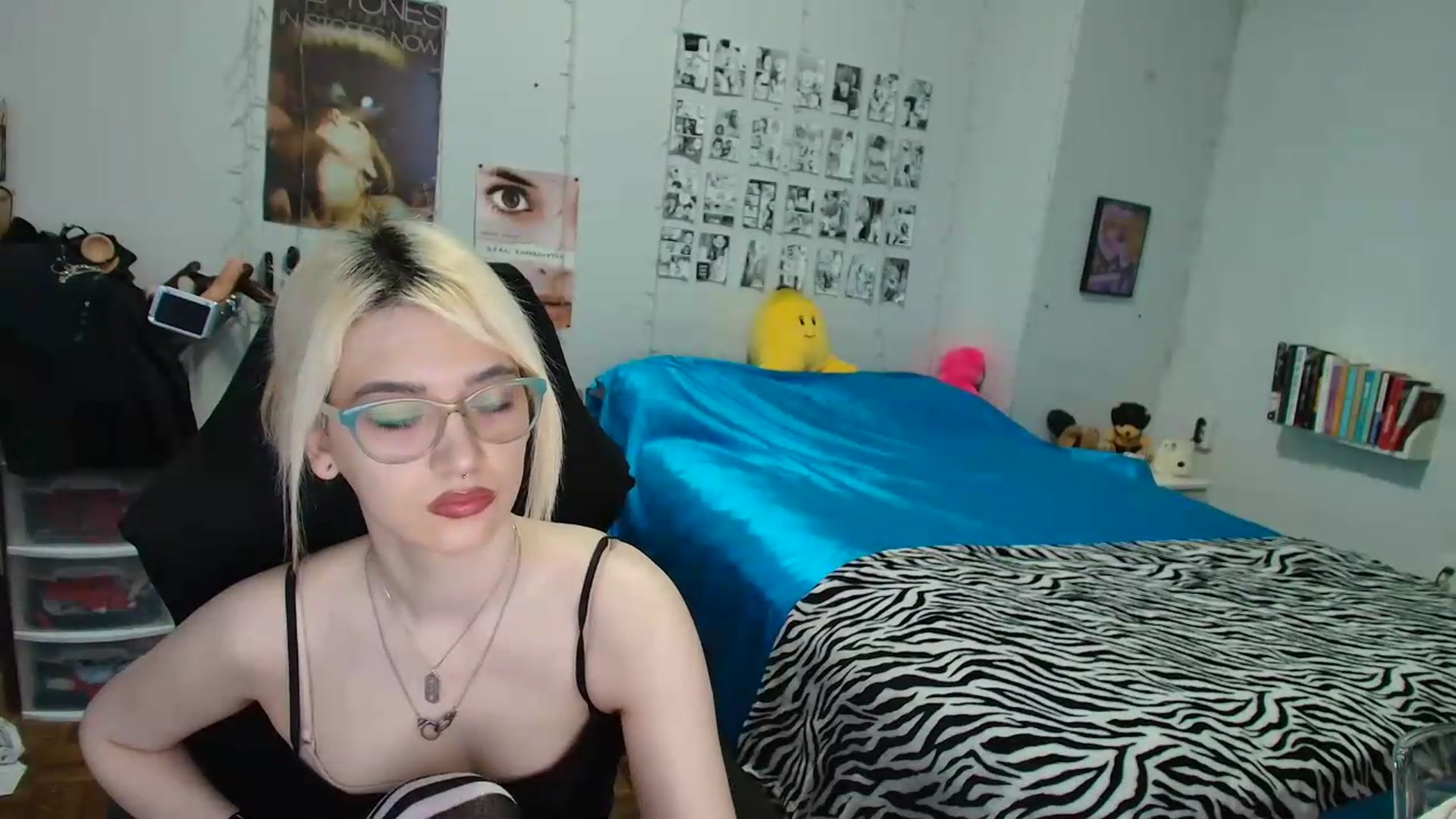 Gallery image thumbnail from AnnaTame's myfreecams stream on, 07/27/2026, 04:25 image 4 of 20
