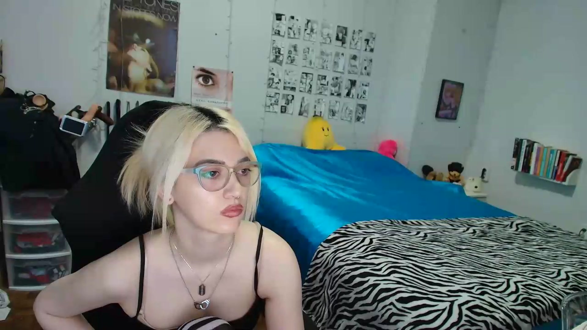 Gallery image thumbnail from AnnaTame's myfreecams stream on, 07/27/2026, 04:25 image 9 of 20
