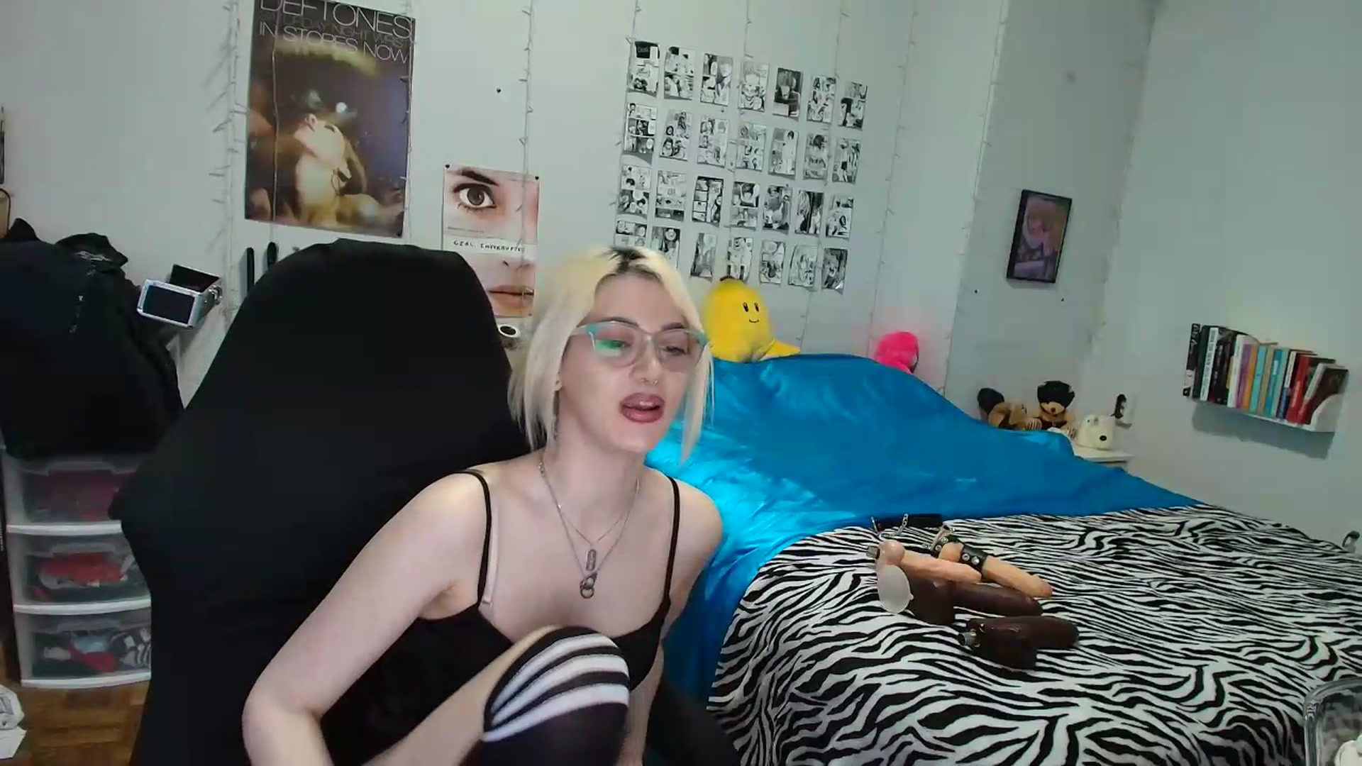 Gallery image thumbnail from AnnaTame's myfreecams stream on, 07/27/2026, 11:06 image 10 of 20
