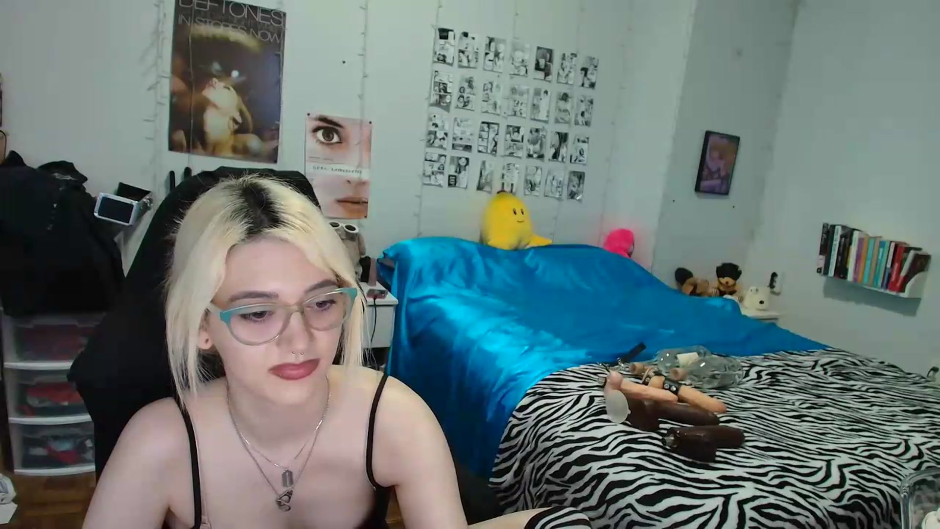 Gallery image thumbnail from AnnaTame's myfreecams stream on, 07/27/2026, 11:06 image 12 of 20