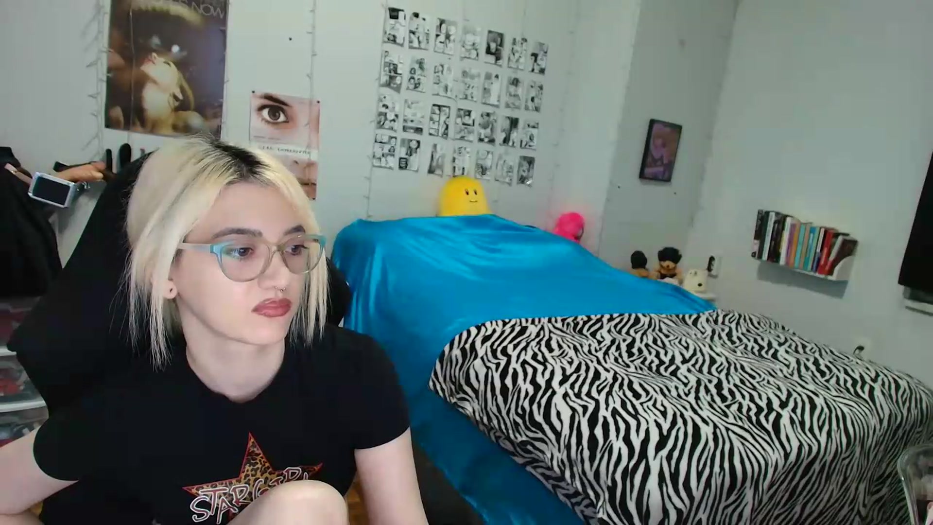 Gallery image thumbnail from AnnaTame's myfreecams stream on, 07/28/2026, 05:38 image 10 of 20