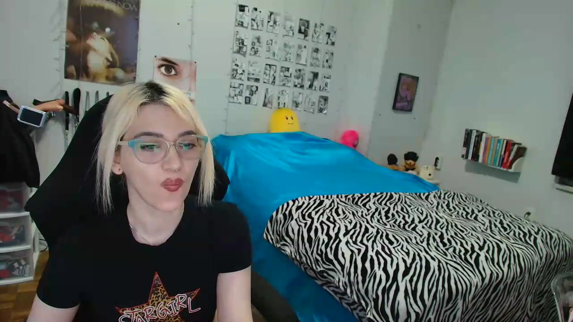 Gallery image thumbnail from AnnaTame's myfreecams stream on, 07/28/2026, 05:38 image 15 of 20