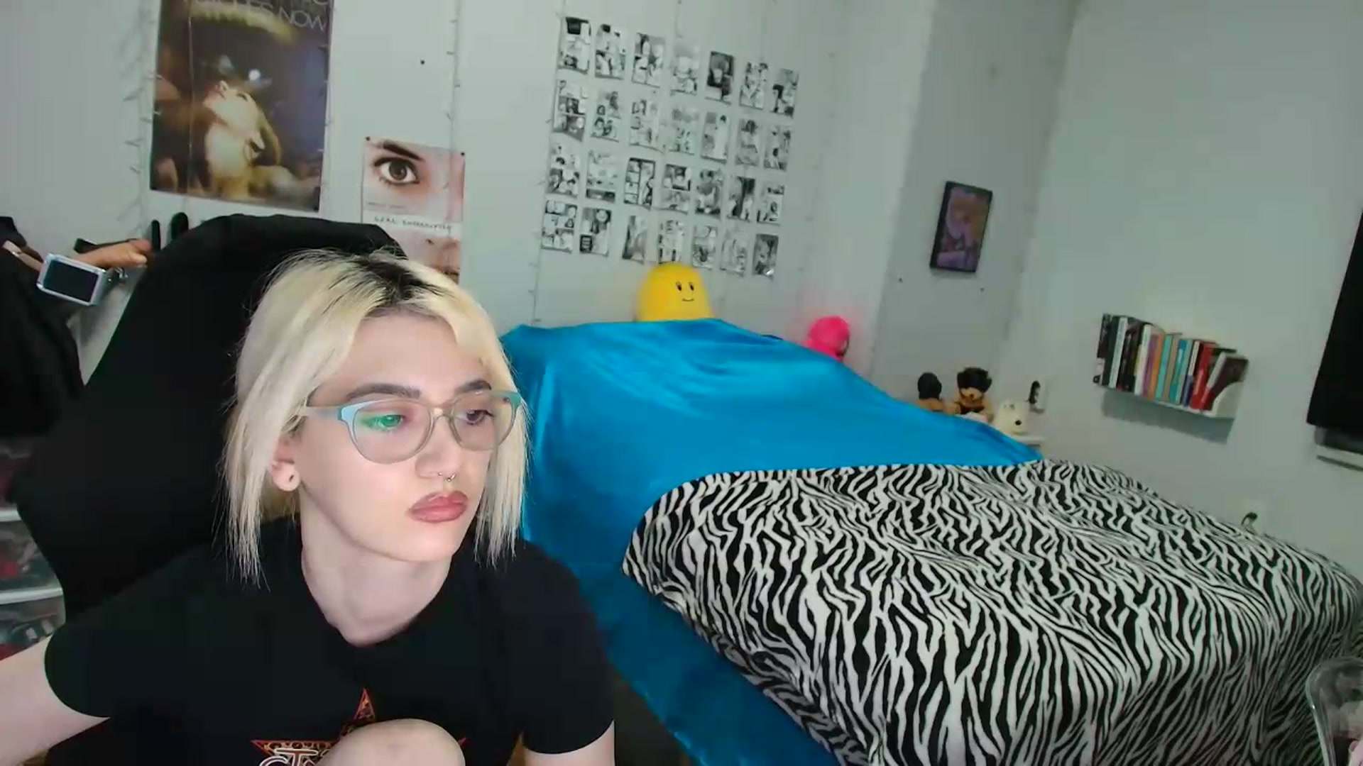 Gallery image thumbnail from AnnaTame's myfreecams stream on, 07/28/2026, 06:40 image 13 of 20