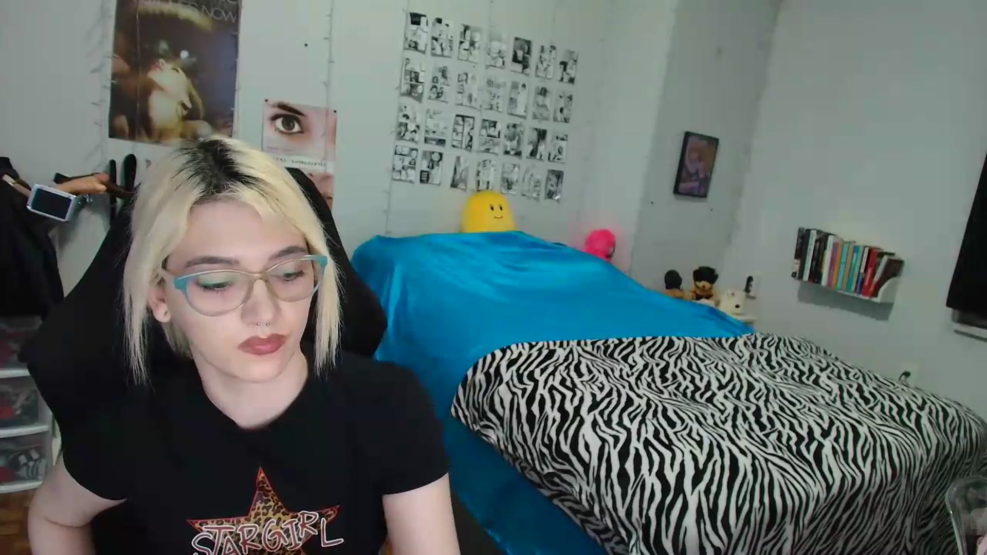 Gallery image thumbnail from AnnaTame's myfreecams stream on, 07/28/2026, 06:40 image 17 of 20