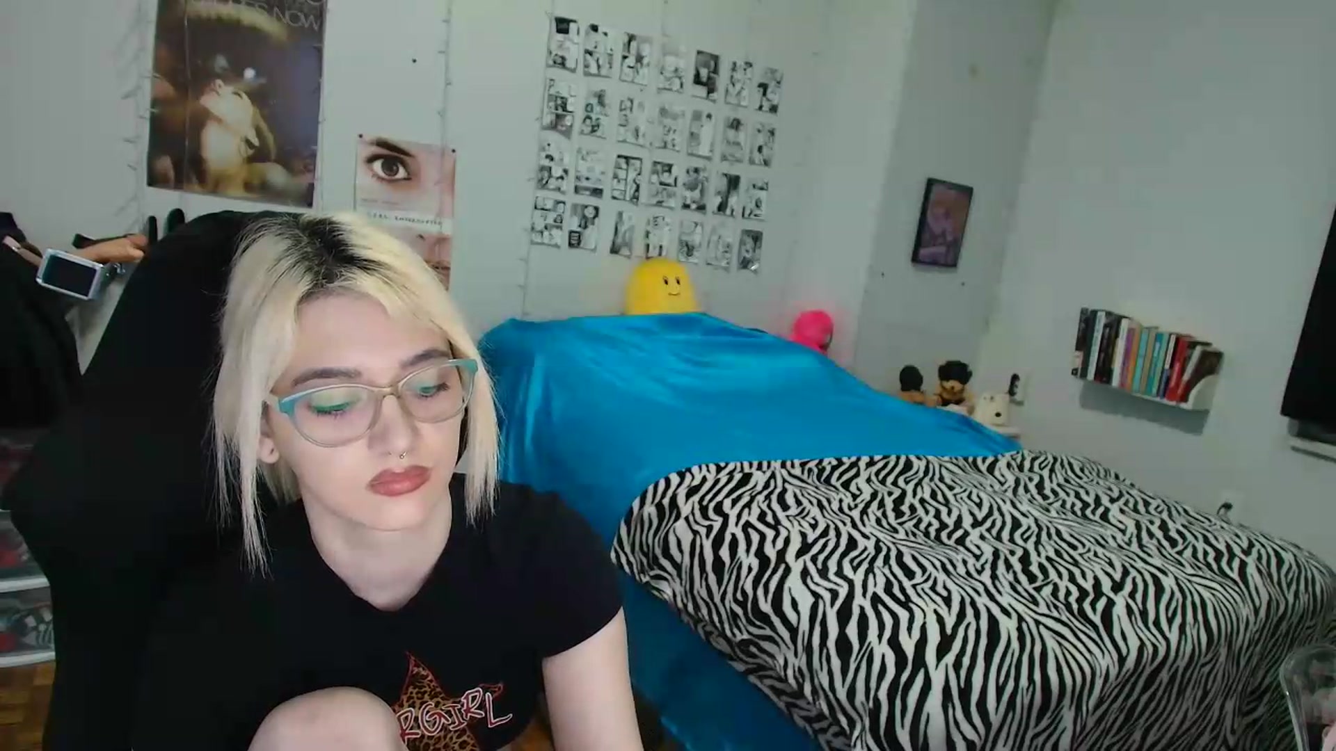 Gallery image thumbnail from AnnaTame's myfreecams stream on, 07/28/2026, 06:40 image 9 of 20