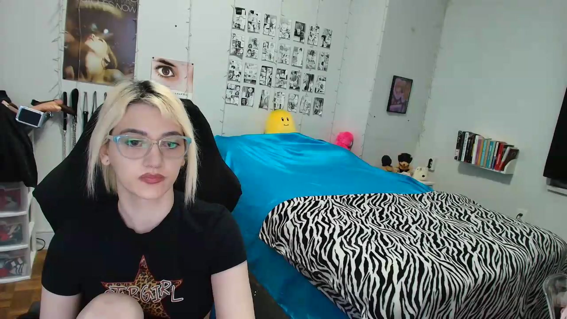 Gallery image thumbnail from AnnaTame's myfreecams stream on, 07/28/2026, 06:40 image 18 of 20