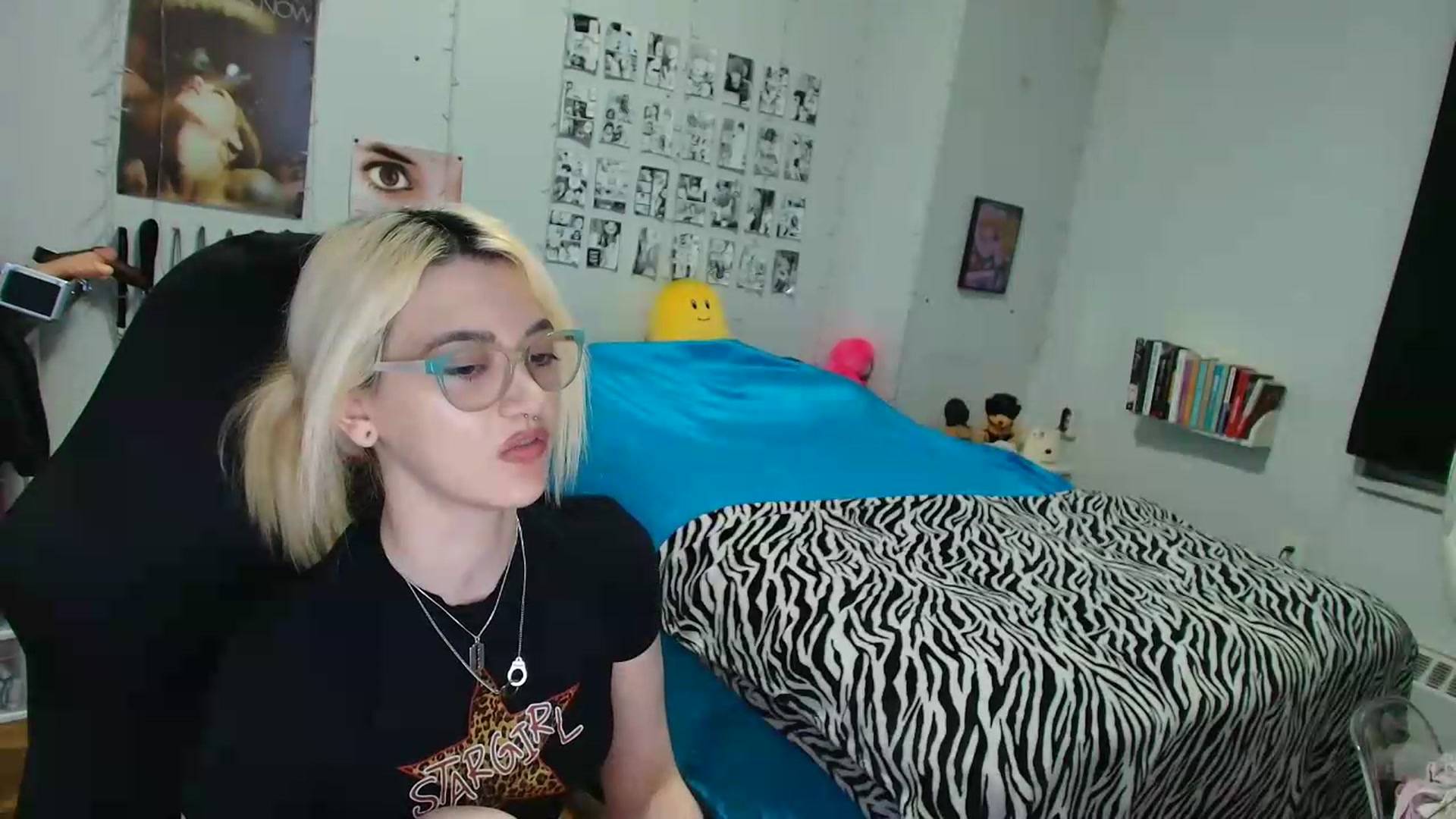 Gallery image thumbnail from AnnaTame's myfreecams stream on, 07/28/2026, 09:39 image 17 of 20