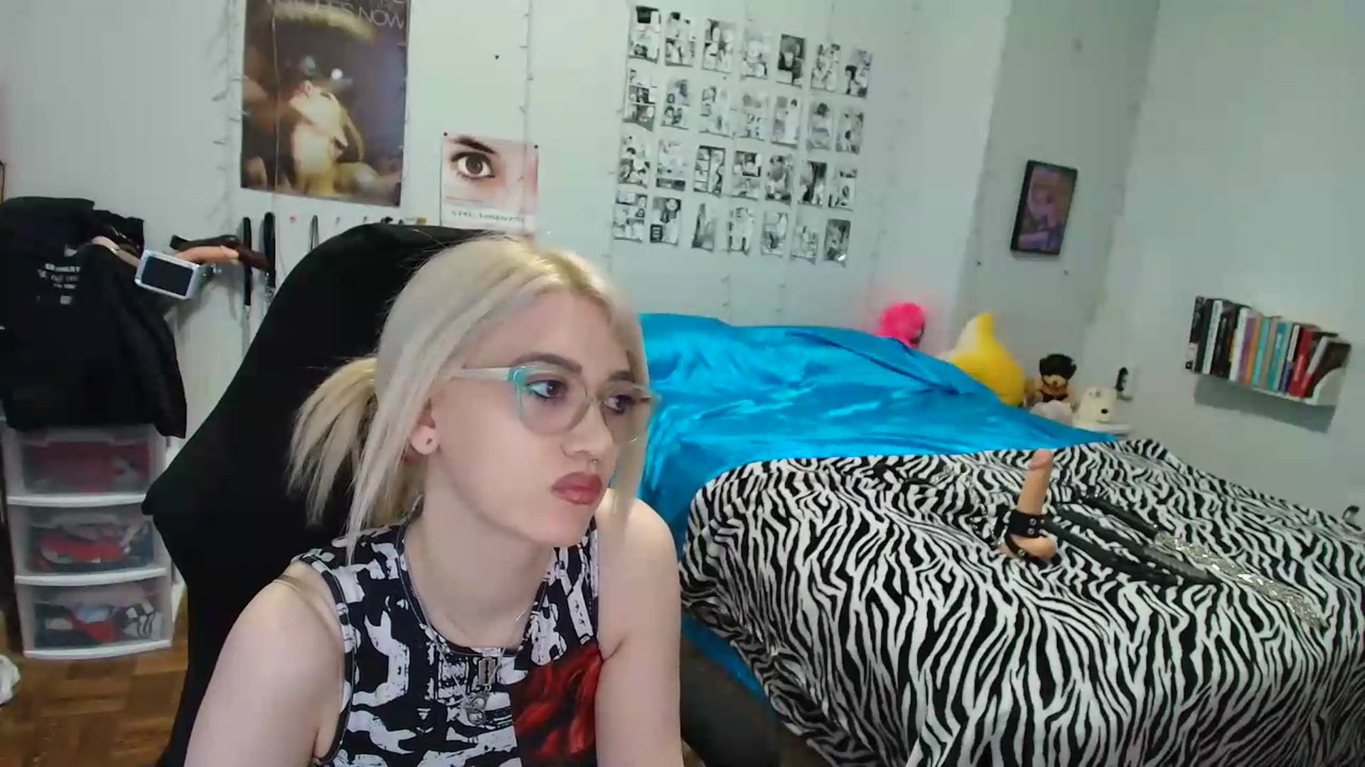 Gallery image thumbnail from AnnaTame's myfreecams stream on, 07/29/2026, 05:44 image 2 of 20