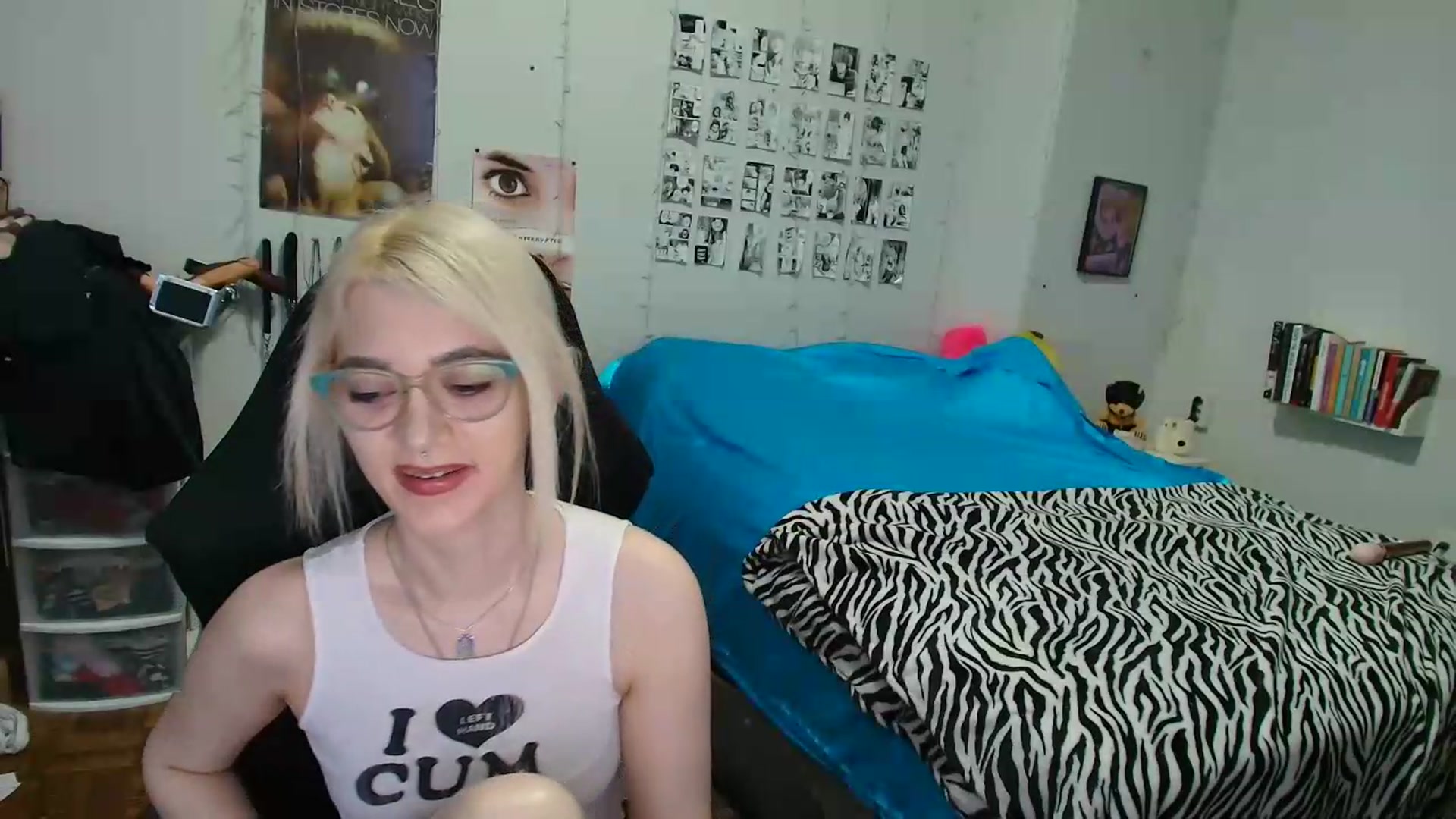Gallery image thumbnail from AnnaTame's myfreecams stream on, 07/30/2026, 05:49 image 15 of 20