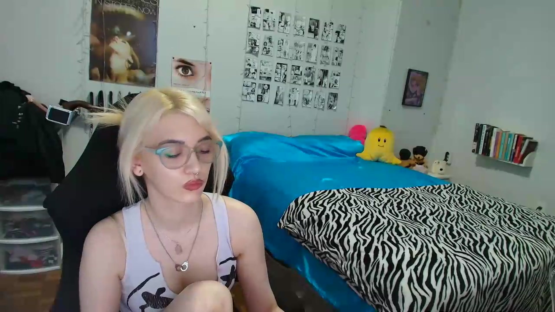 Gallery image thumbnail from AnnaTame's myfreecams stream on, 08/02/2026, 05:37 image 17 of 20