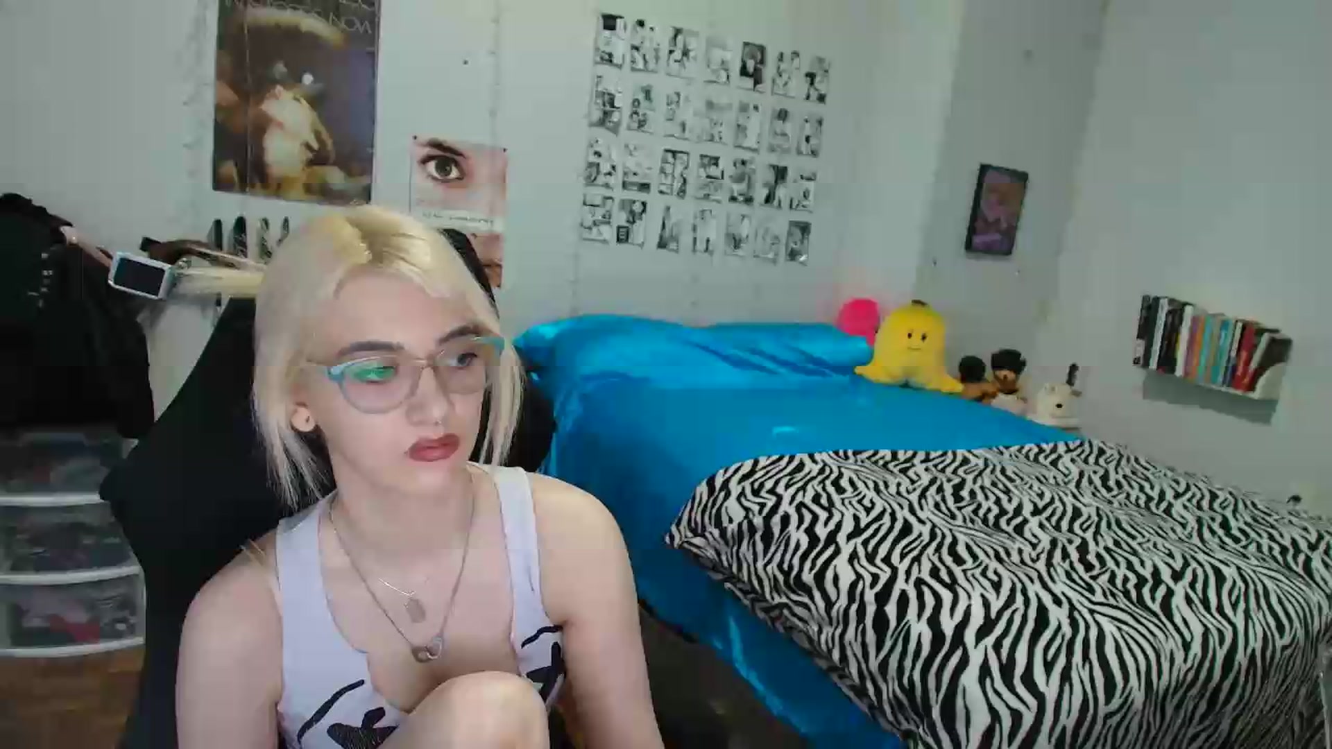Gallery image thumbnail from AnnaTame's myfreecams stream on, 08/02/2026, 05:37 image 14 of 20