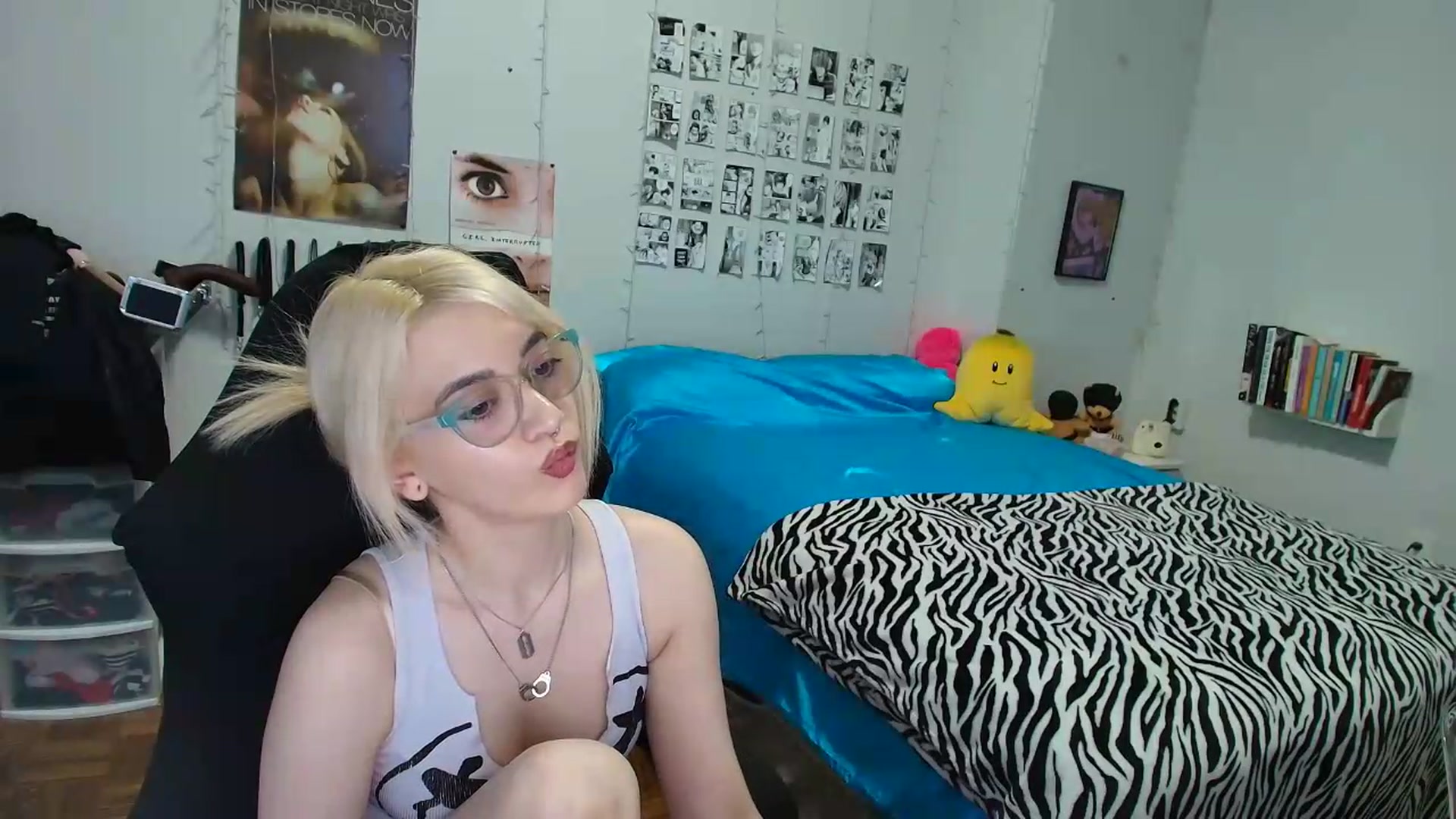 Gallery image thumbnail from AnnaTame's myfreecams stream on, 08/02/2026, 05:37 image 16 of 20