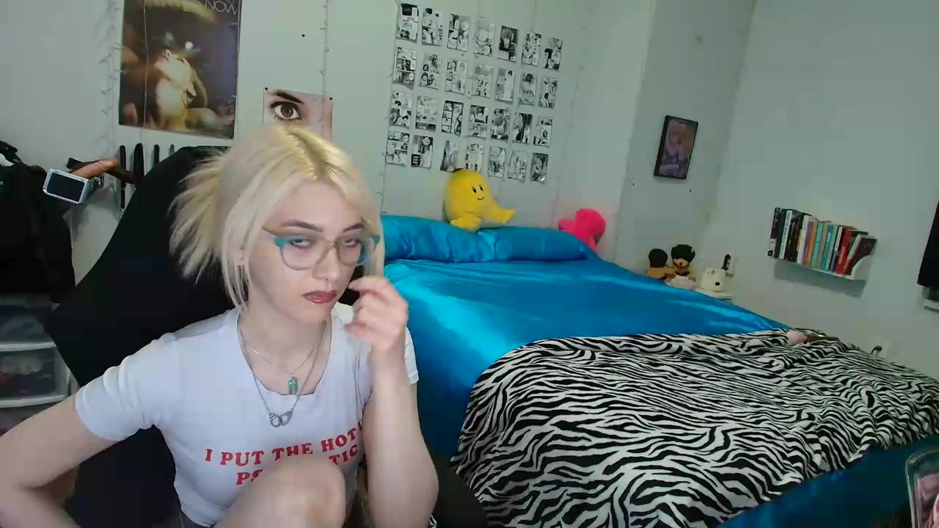 Gallery image thumbnail from AnnaTame's myfreecams stream on, 08/03/2026, 04:21 image 7 of 20