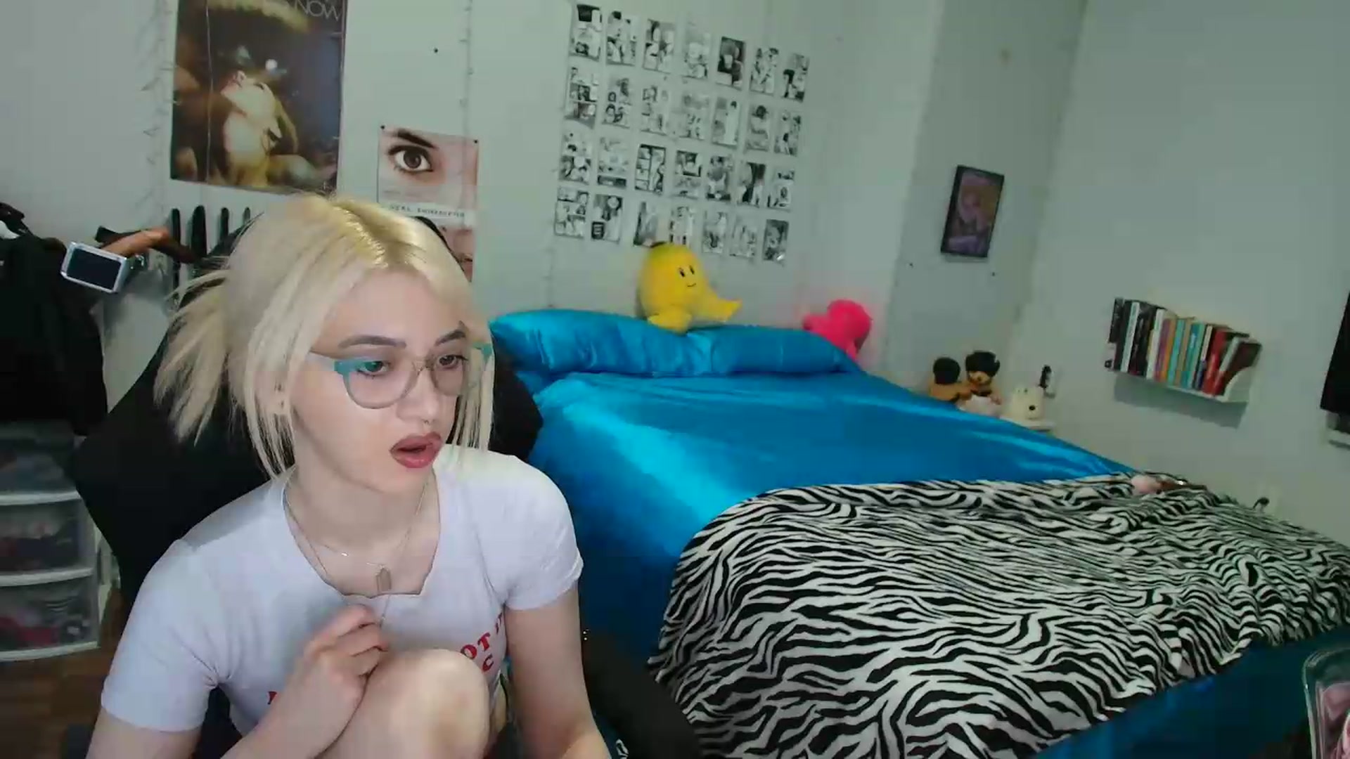 Gallery image thumbnail from AnnaTame's myfreecams stream on, 08/03/2026, 04:21 image 5 of 20