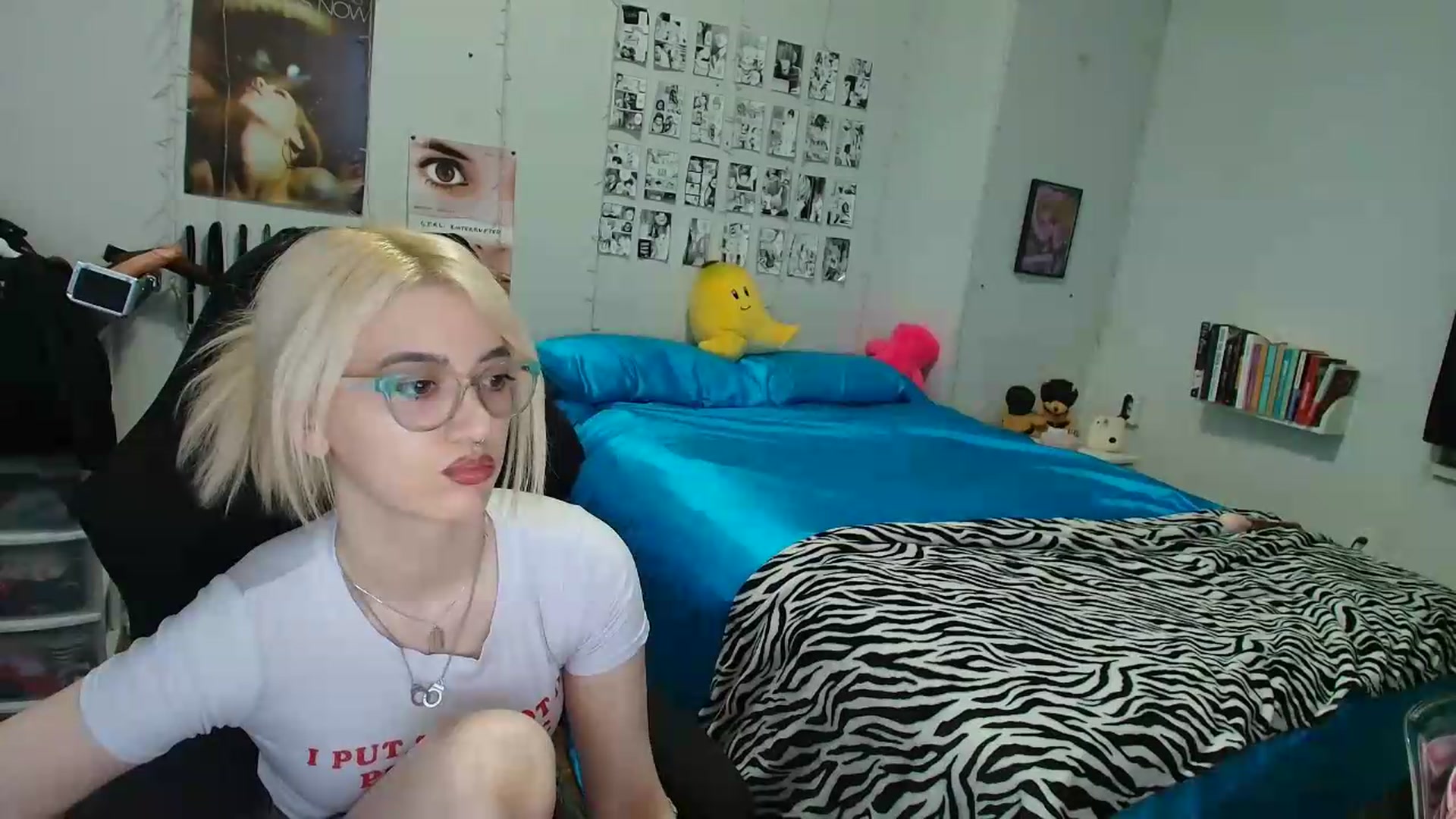 Gallery image thumbnail from AnnaTame's myfreecams stream on, 08/03/2026, 04:21 image 6 of 20