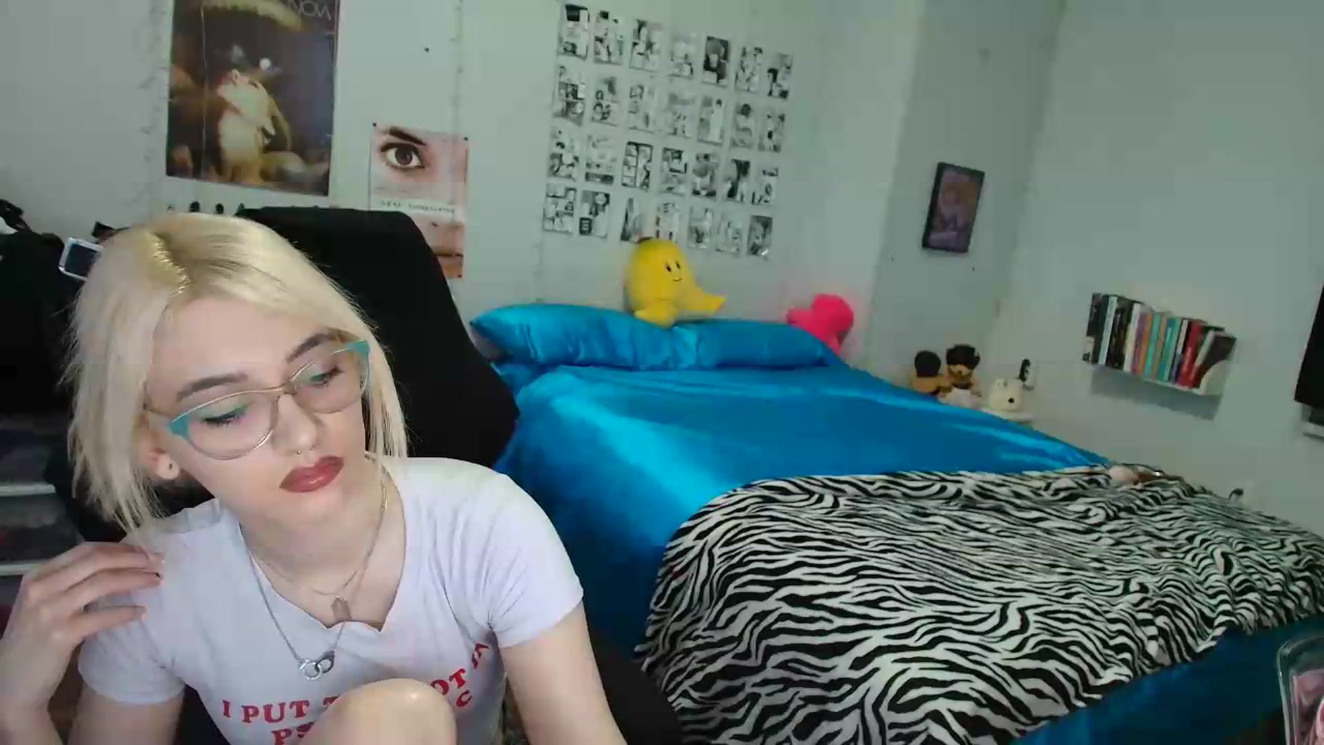 Gallery image thumbnail from AnnaTame's myfreecams stream on, 08/03/2026, 04:21 image 15 of 20