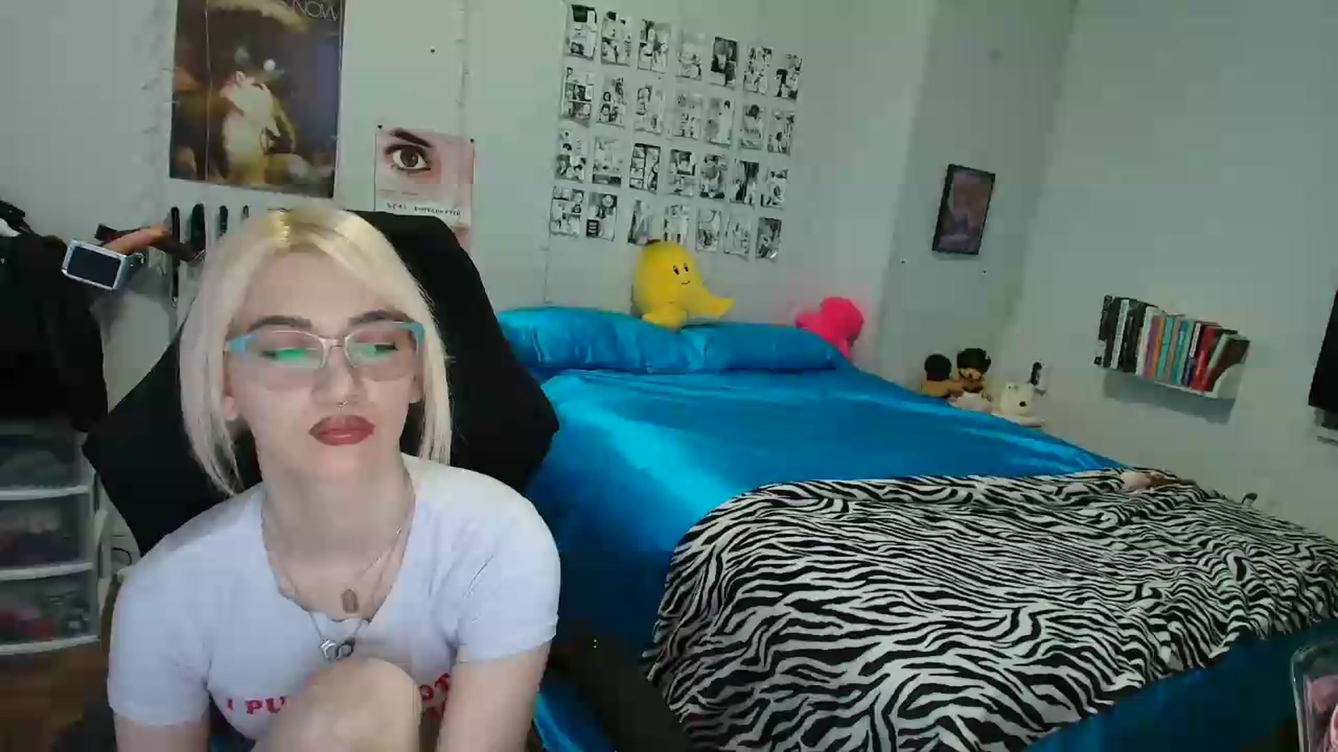 Gallery image thumbnail from AnnaTame's myfreecams stream on, 08/03/2026, 04:21 image 2 of 20