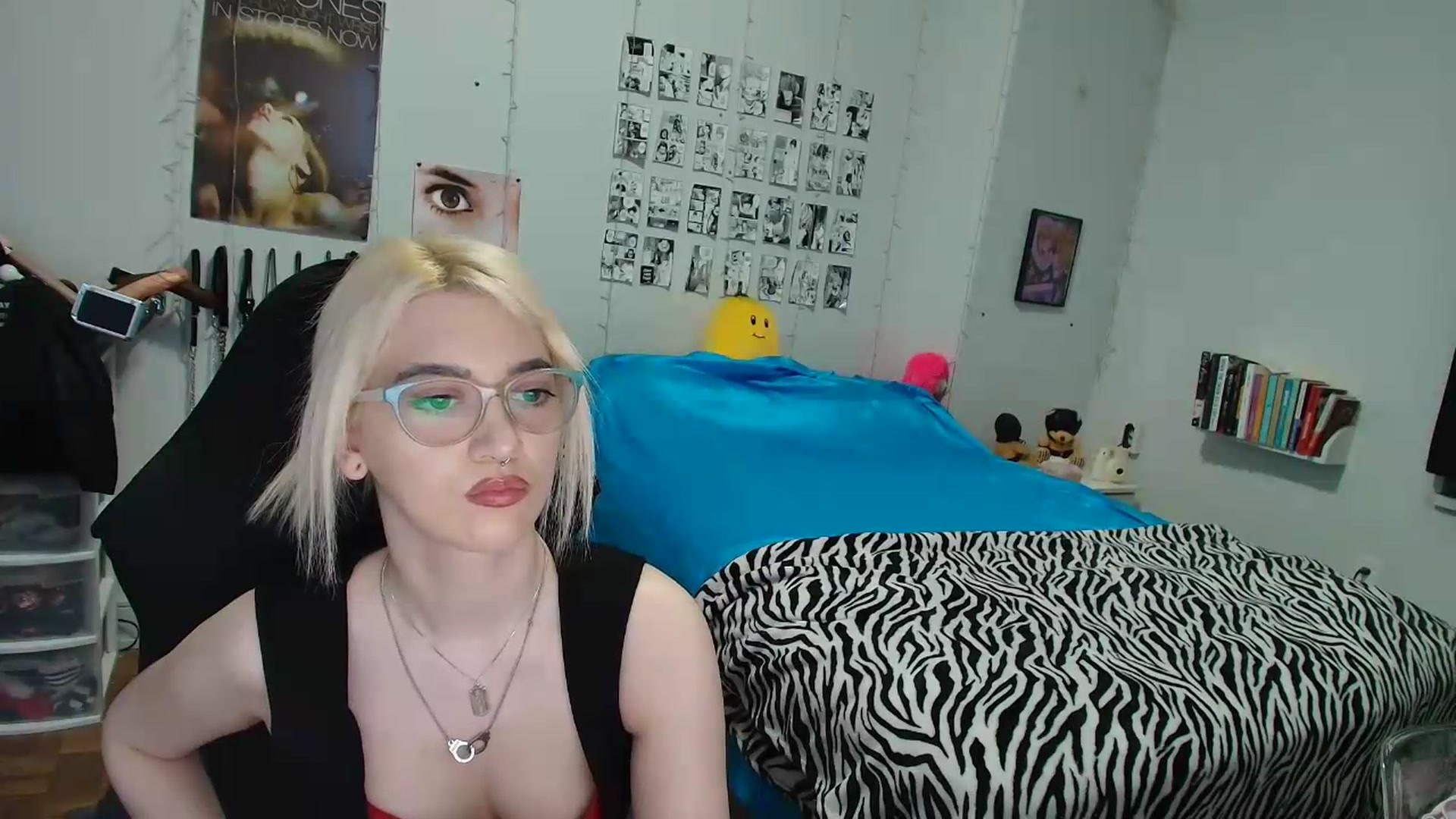 Gallery image thumbnail from AnnaTame's myfreecams stream on, 08/04/2026, 06:26 image 15 of 20