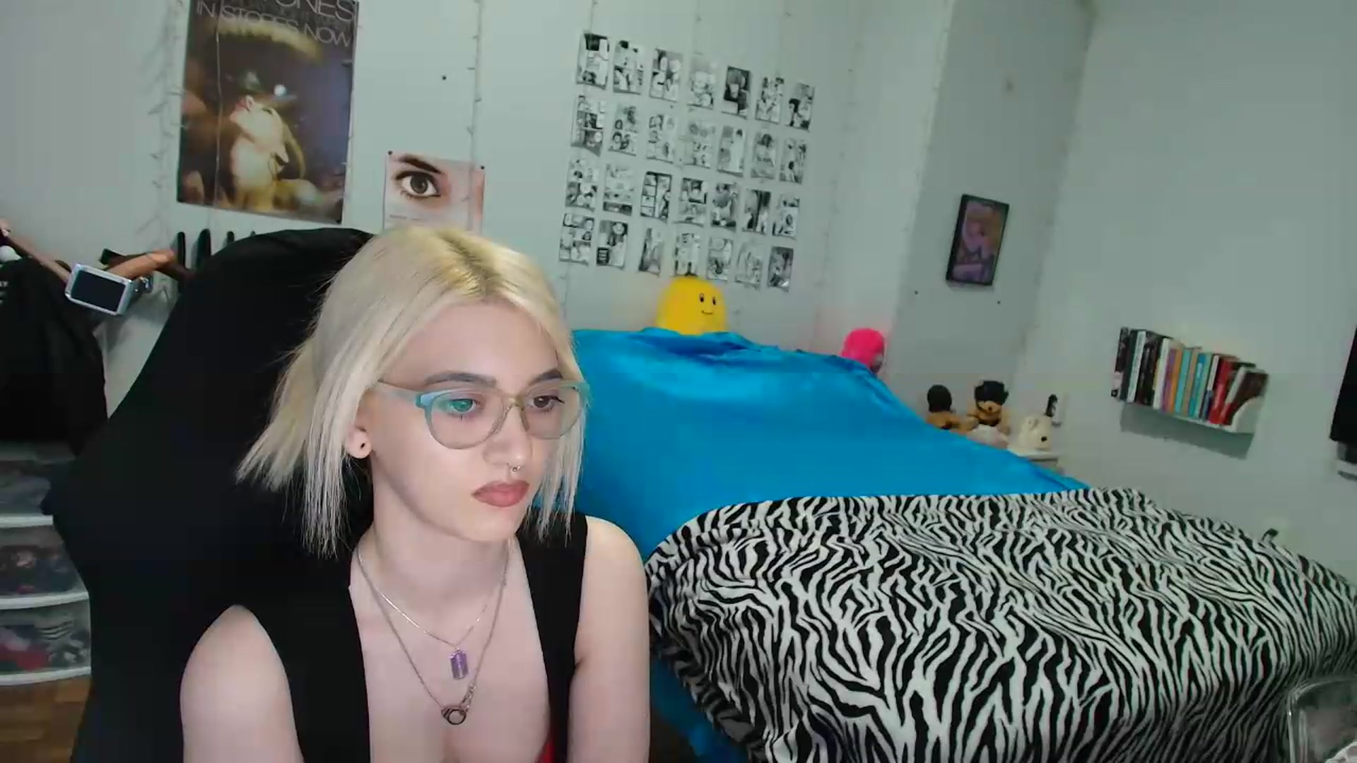 Gallery image thumbnail from AnnaTame's myfreecams stream on, 08/04/2026, 06:26 image 17 of 20