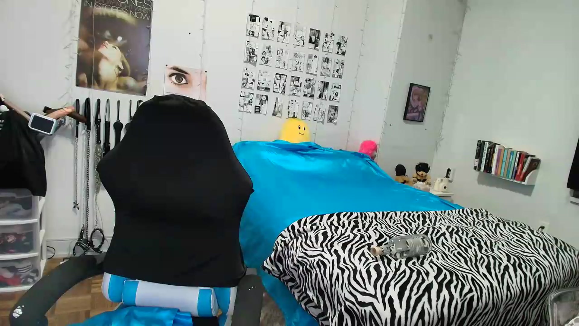 Gallery image thumbnail from AnnaTame's myfreecams stream on, 08/04/2026, 09:43 image 4 of 20