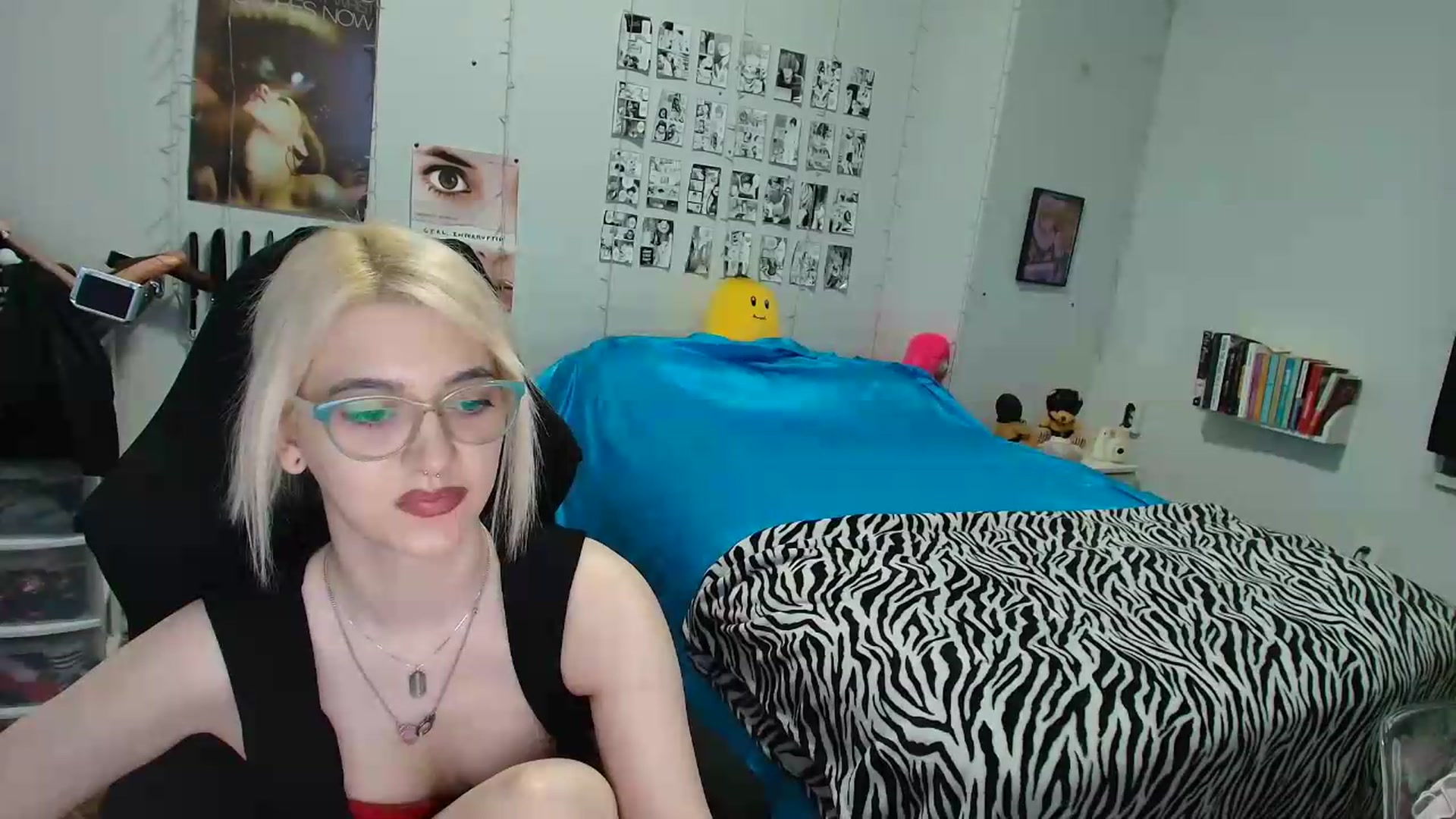 Gallery image thumbnail from AnnaTame's myfreecams stream on, 08/04/2026, 09:43 image 8 of 20