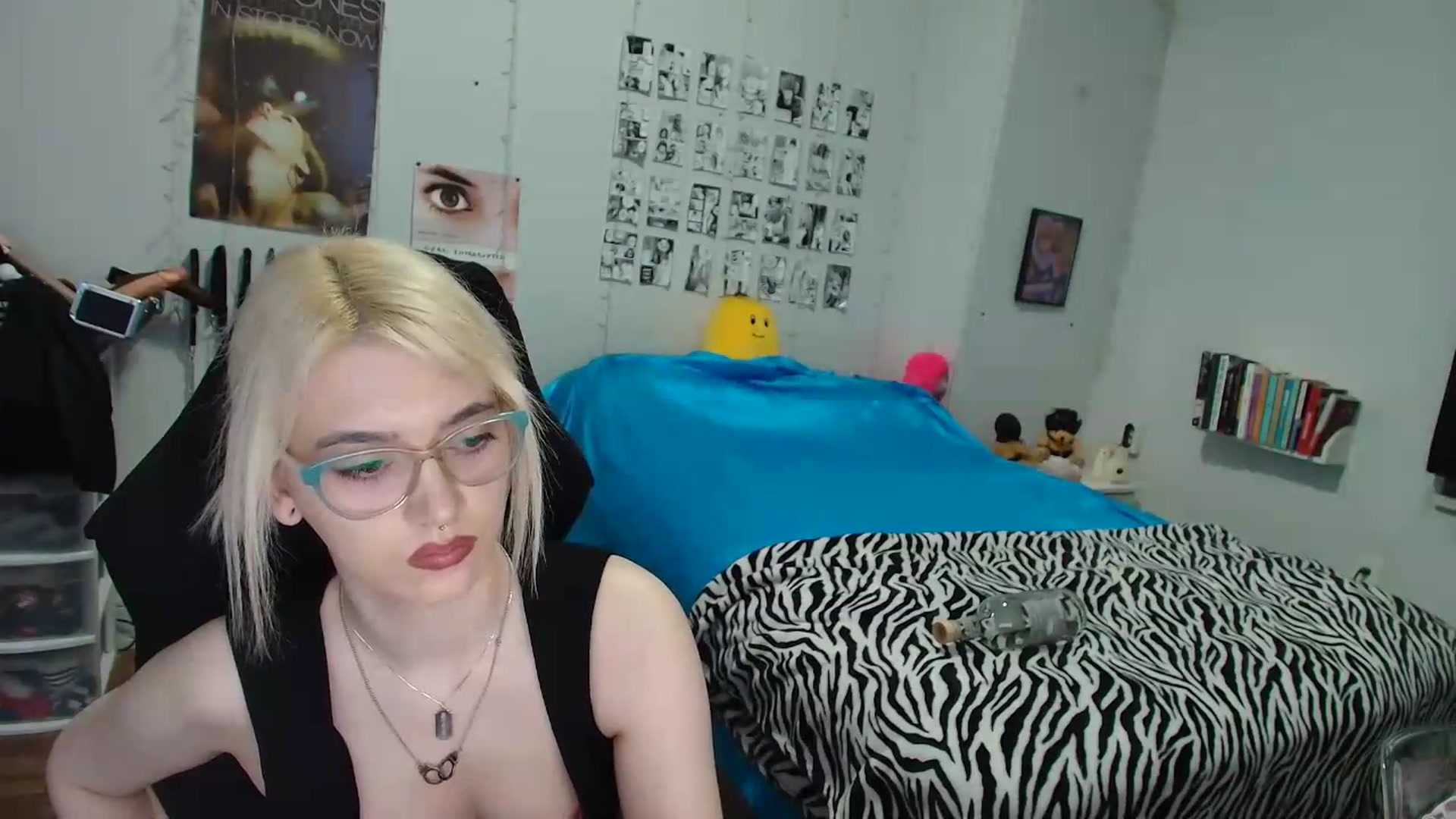 Gallery image thumbnail from AnnaTame's myfreecams stream on, 08/04/2026, 09:43 image 3 of 20