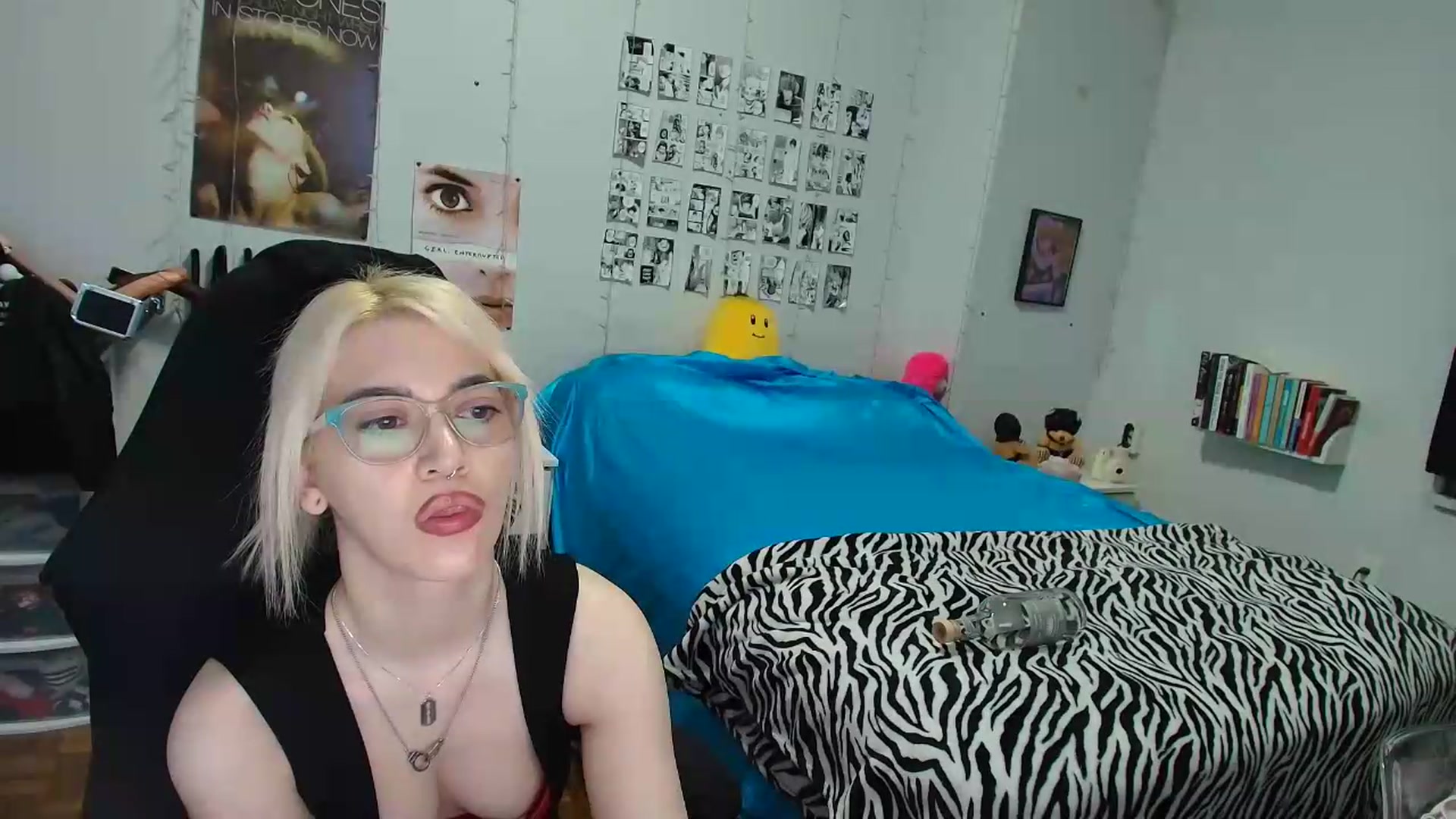 Gallery image thumbnail from AnnaTame's myfreecams stream on, 08/04/2026, 09:43 image 2 of 20