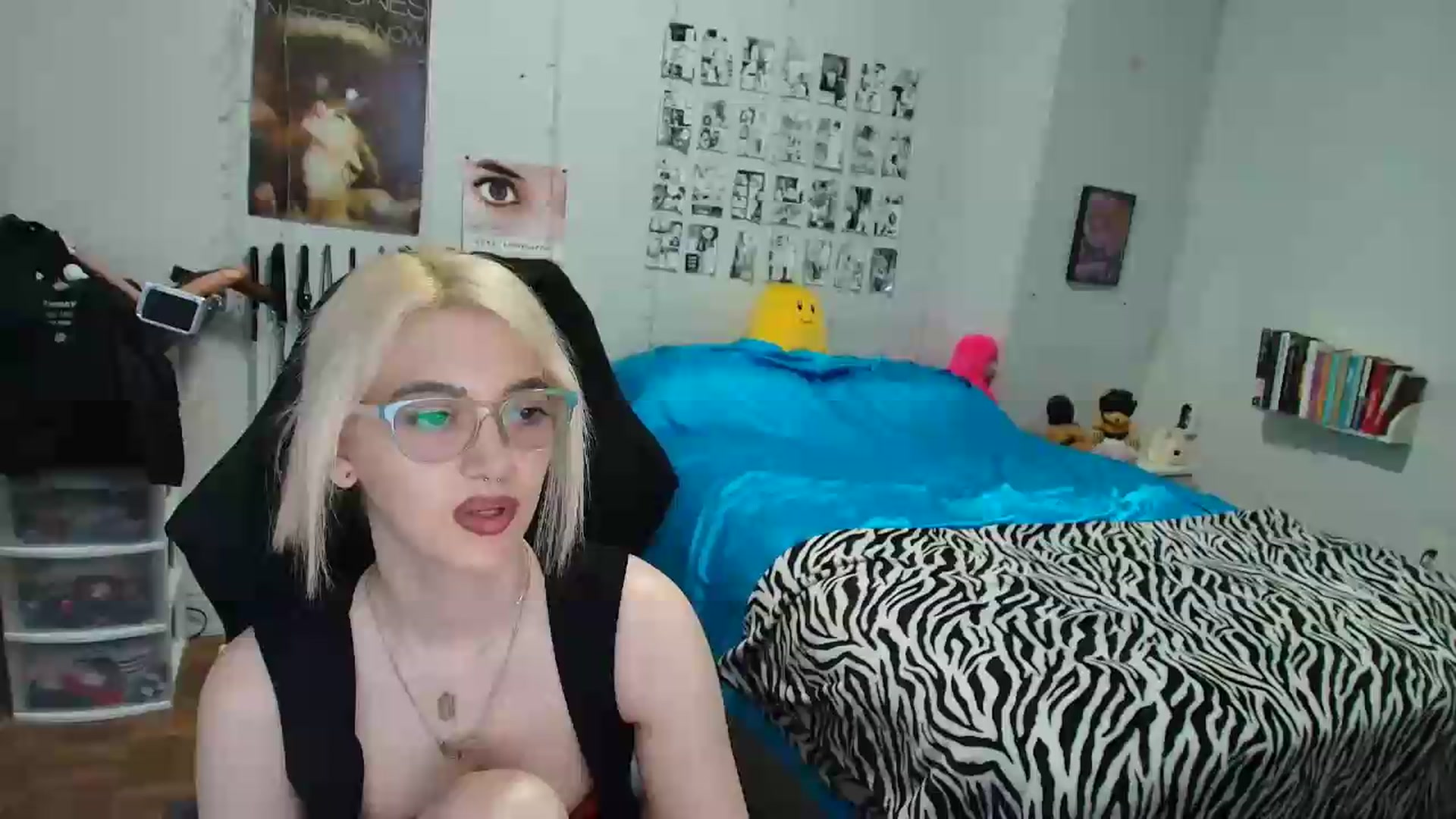 Gallery image thumbnail from AnnaTame's myfreecams stream on, 08/04/2026, 09:43 image 20 of 20
