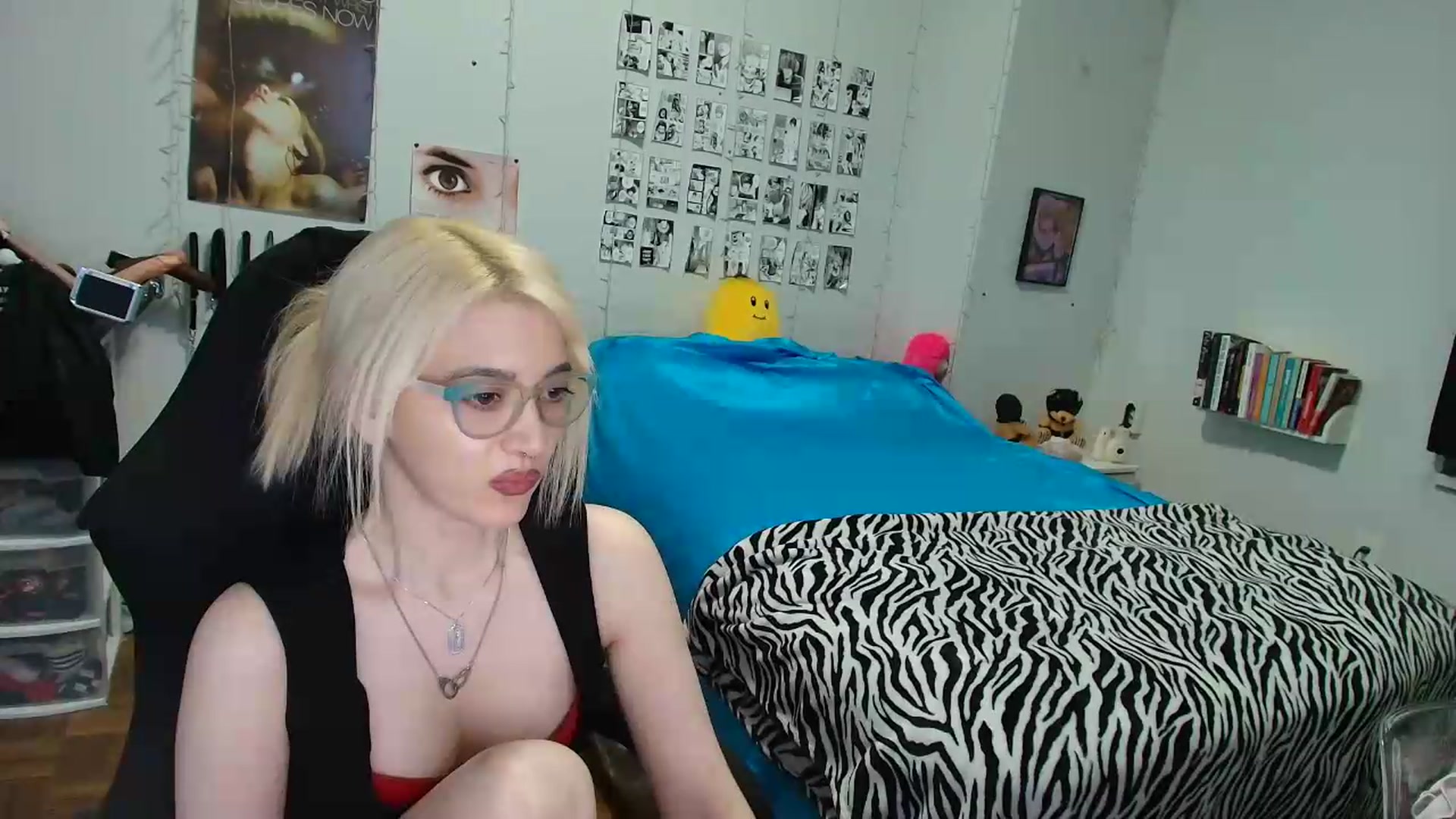 Gallery image thumbnail from AnnaTame's myfreecams stream on, 08/04/2026, 09:43 image 9 of 20