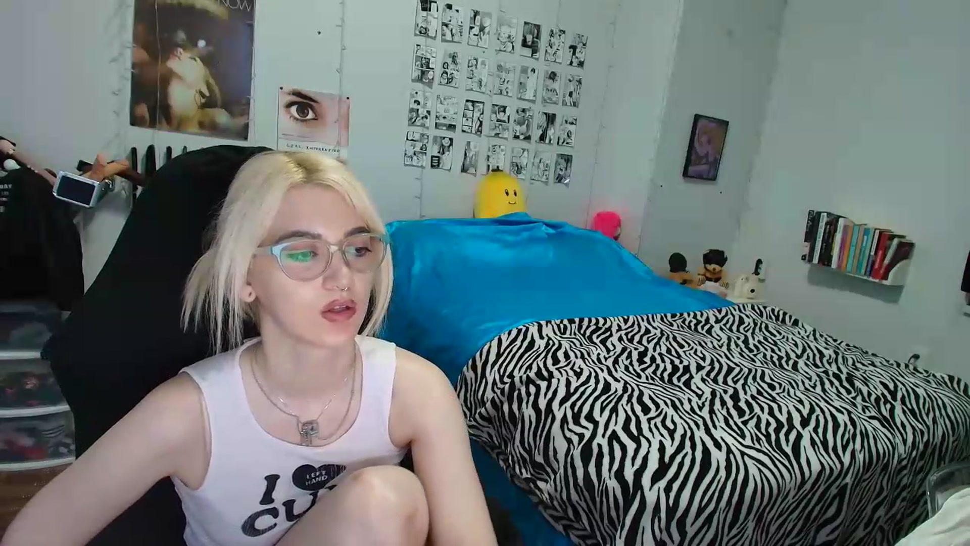 Gallery image thumbnail from AnnaTame's myfreecams stream on, 08/05/2026, 10:04 image 8 of 20