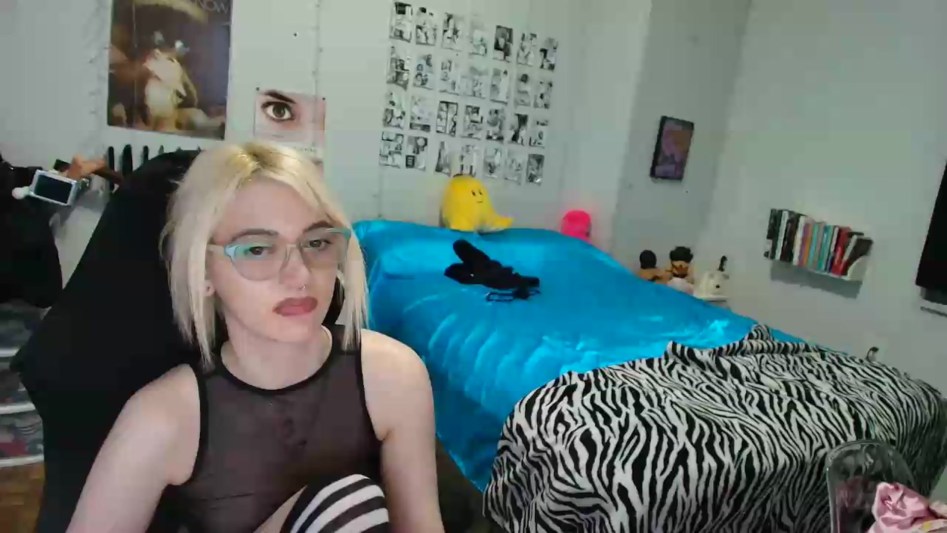 Gallery image thumbnail from AnnaTame's myfreecams stream on, 08/06/2026, 10:32 image 11 of 20
