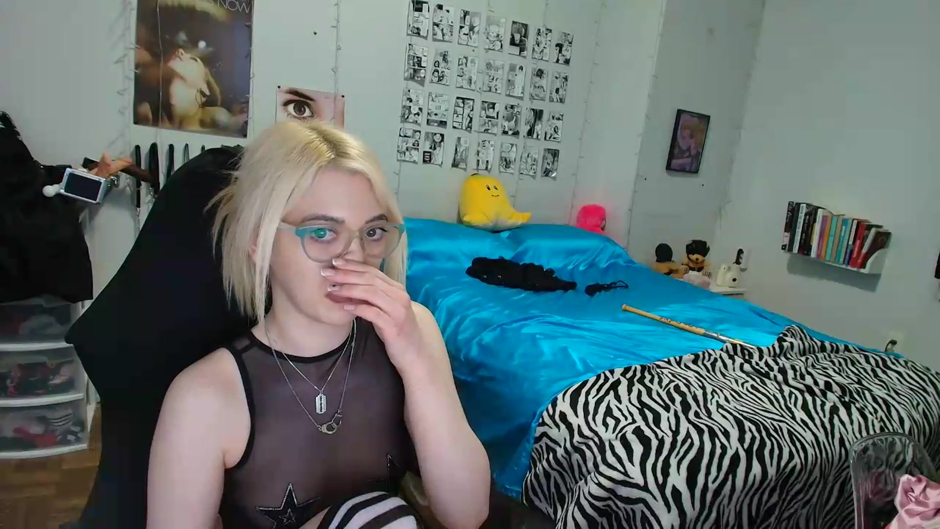 Gallery image thumbnail from AnnaTame's myfreecams stream on, 08/06/2026, 10:32 image 18 of 20