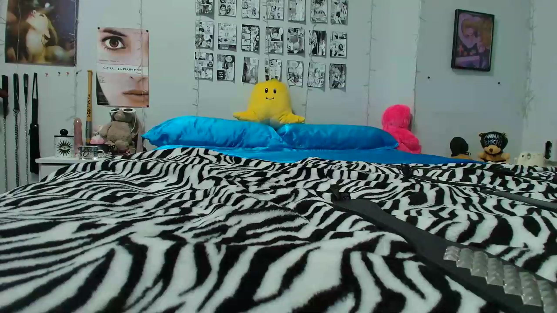 Gallery image thumbnail from AnnaTame's myfreecams stream on, 08/09/2026, 05:36 image 11 of 20