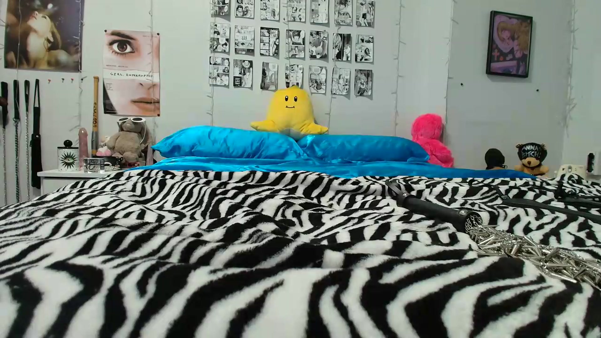 Gallery image thumbnail from AnnaTame's myfreecams stream on, 08/09/2026, 06:09 image 7 of 20