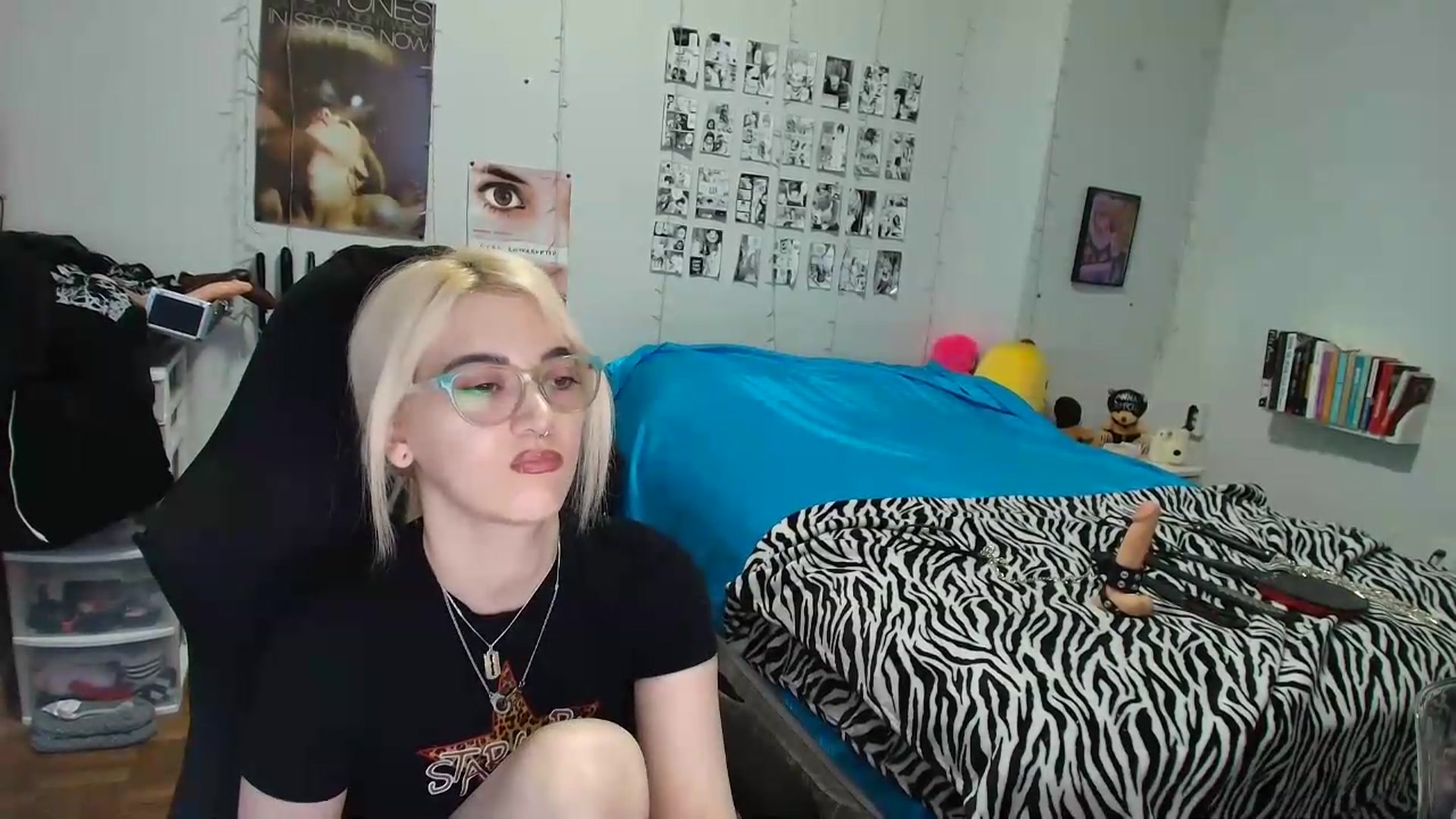 Gallery image thumbnail from AnnaTame's myfreecams stream on, 08/11/2026, 07:38 image 11 of 20