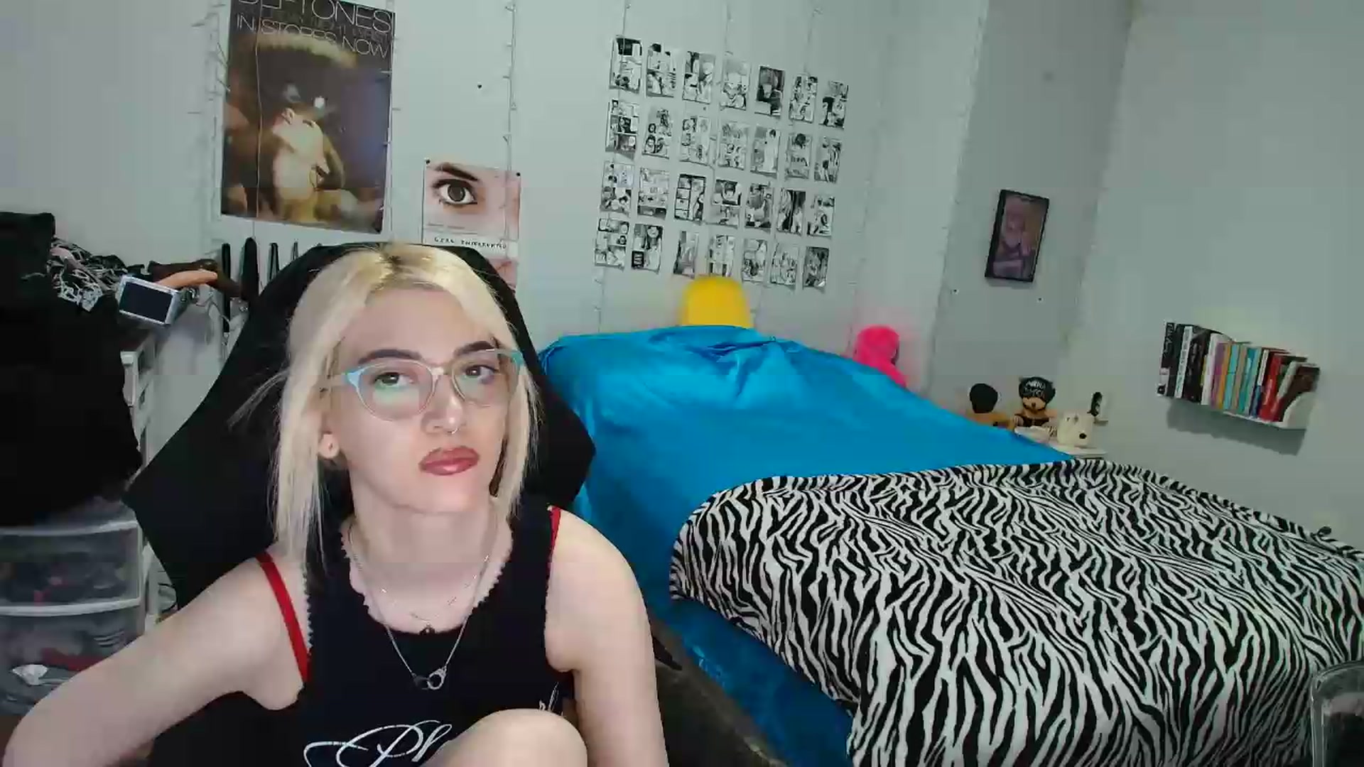 Gallery image thumbnail from AnnaTame's myfreecams stream on, 08/12/2026, 06:43 image 1 of 20