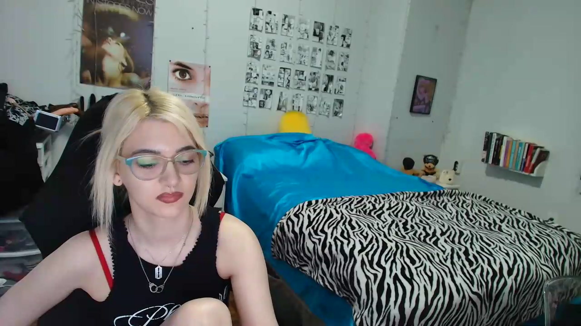 Gallery image thumbnail from AnnaTame's myfreecams stream on, 08/12/2026, 12:42 image 4 of 20
