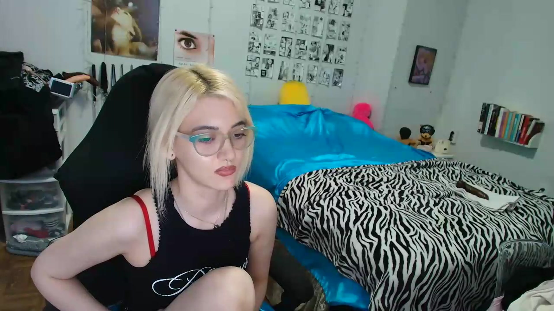 Gallery image thumbnail from AnnaTame's myfreecams stream on, 08/12/2026, 12:42 image 14 of 20