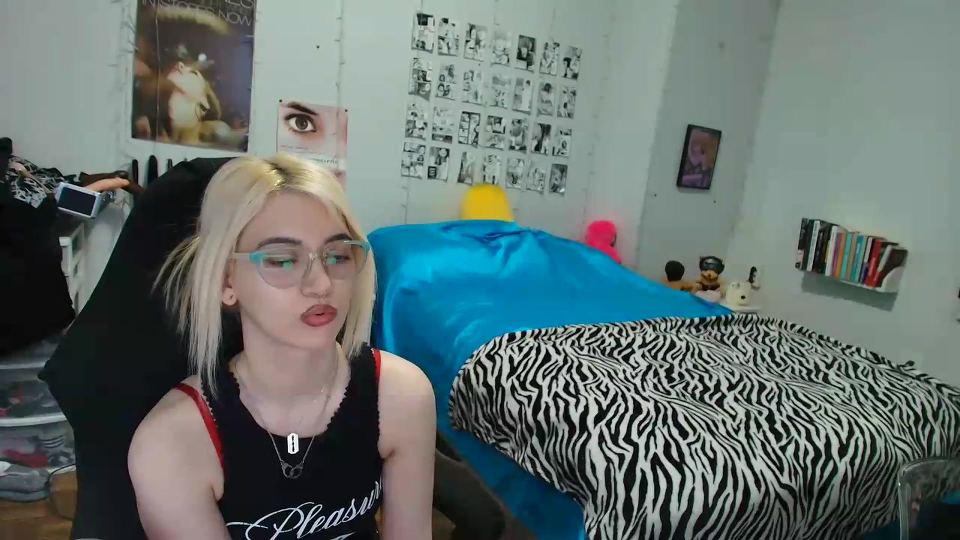 Gallery image thumbnail from AnnaTame's myfreecams stream on, 08/12/2026, 12:42 image 6 of 20