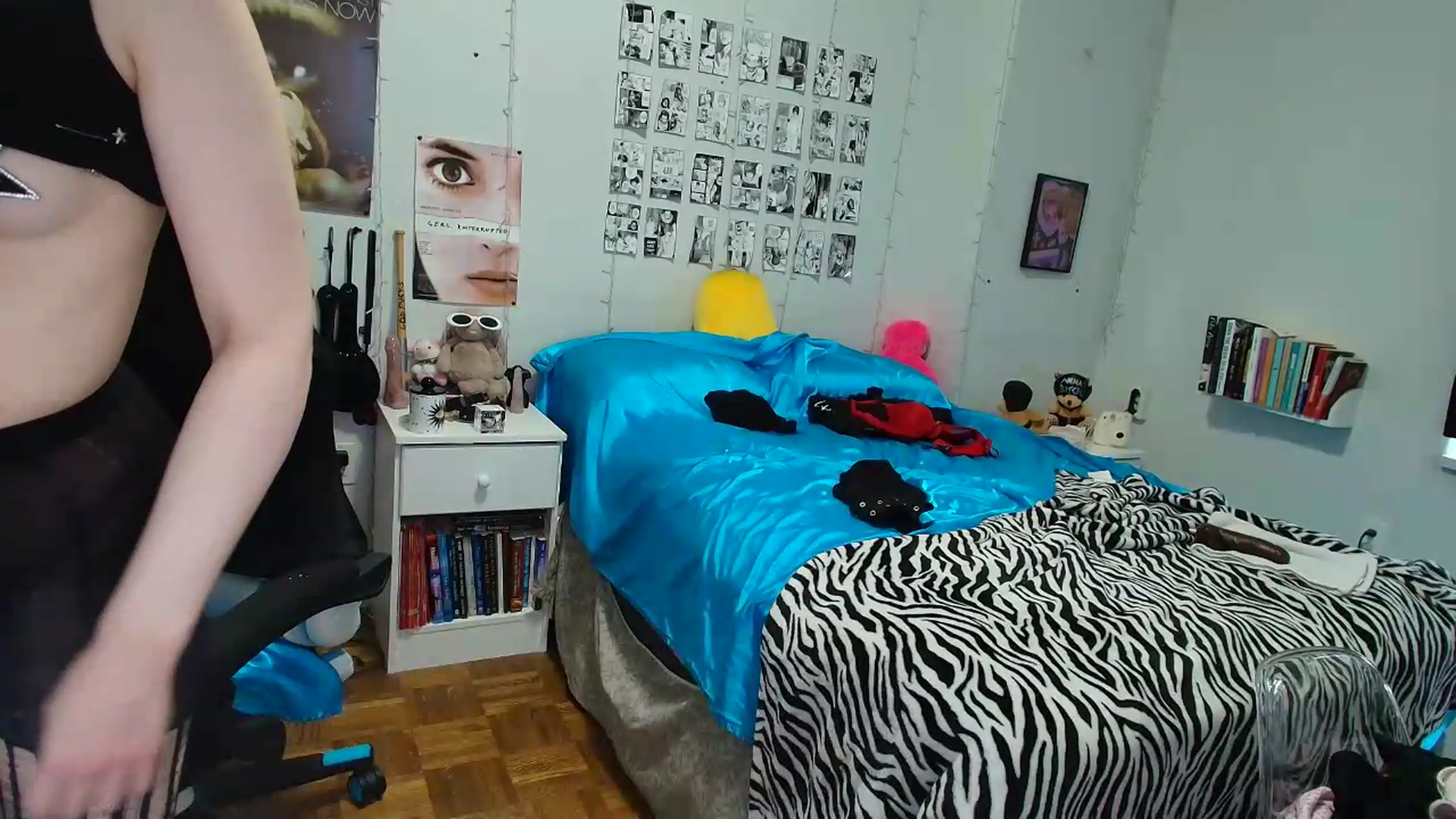Gallery image thumbnail from AnnaTame's myfreecams stream on, 08/12/2026, 12:54 image 16 of 20