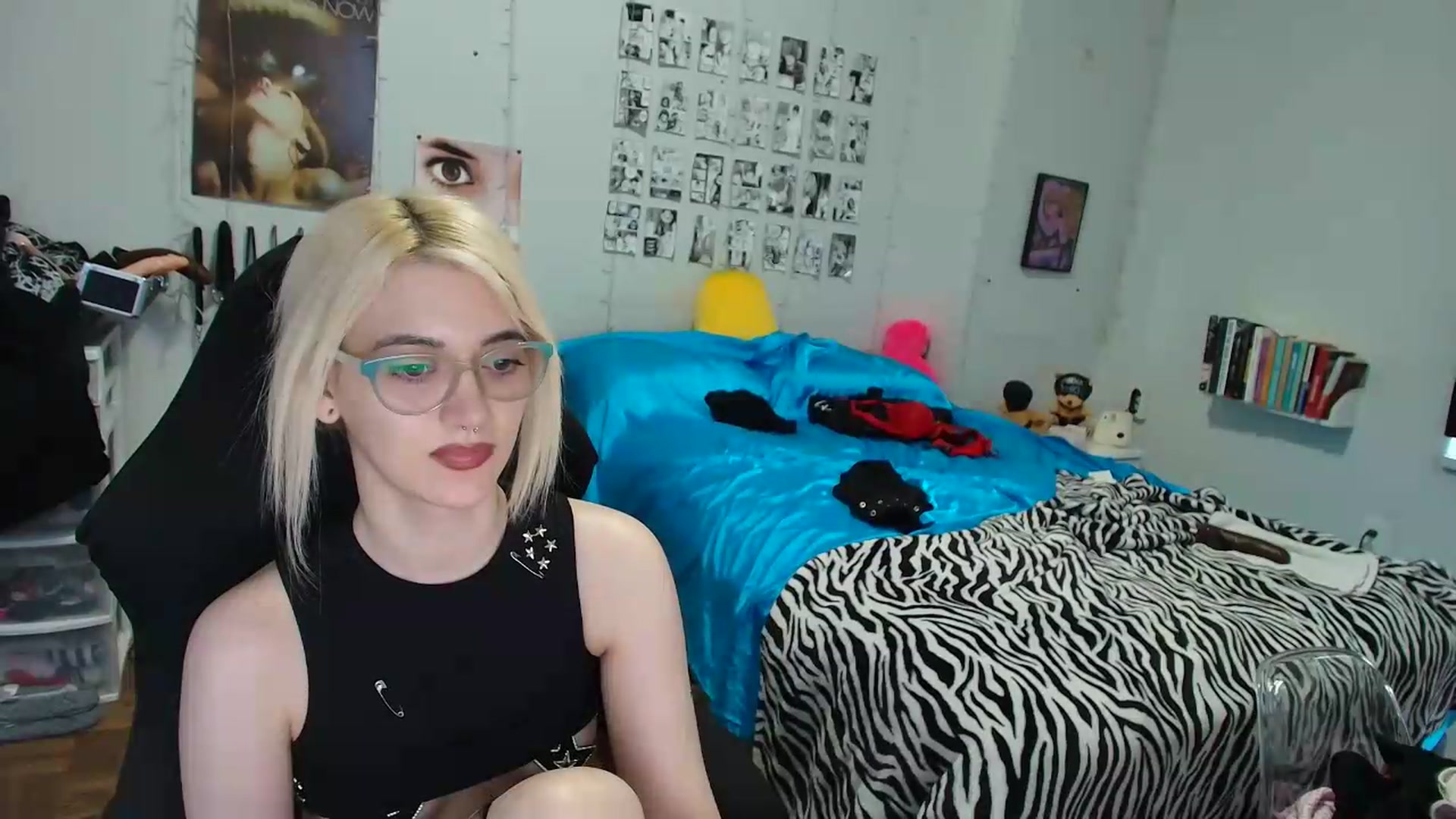 Gallery image thumbnail from AnnaTame's myfreecams stream on, 08/12/2026, 12:54 image 8 of 20