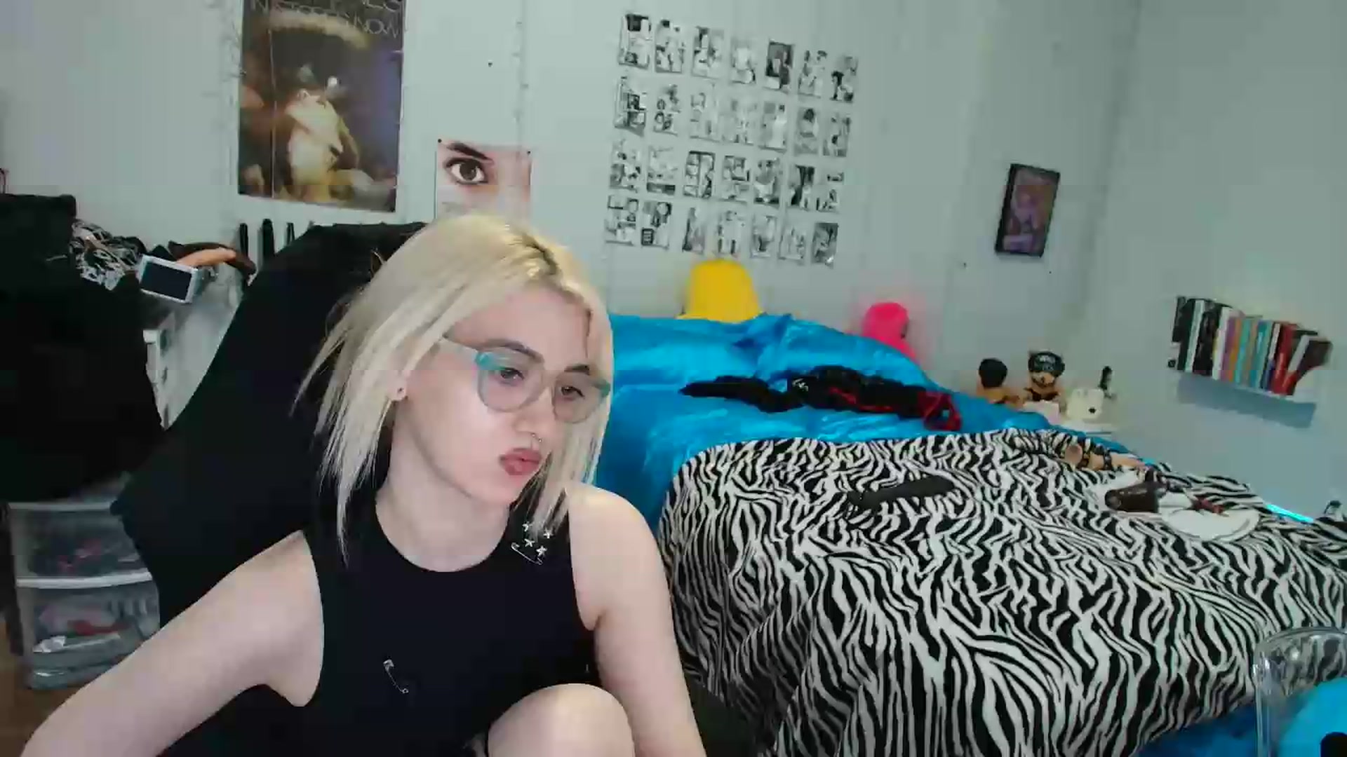 Gallery image thumbnail from AnnaTame's myfreecams stream on, 08/12/2026, 15:17 image 7 of 20