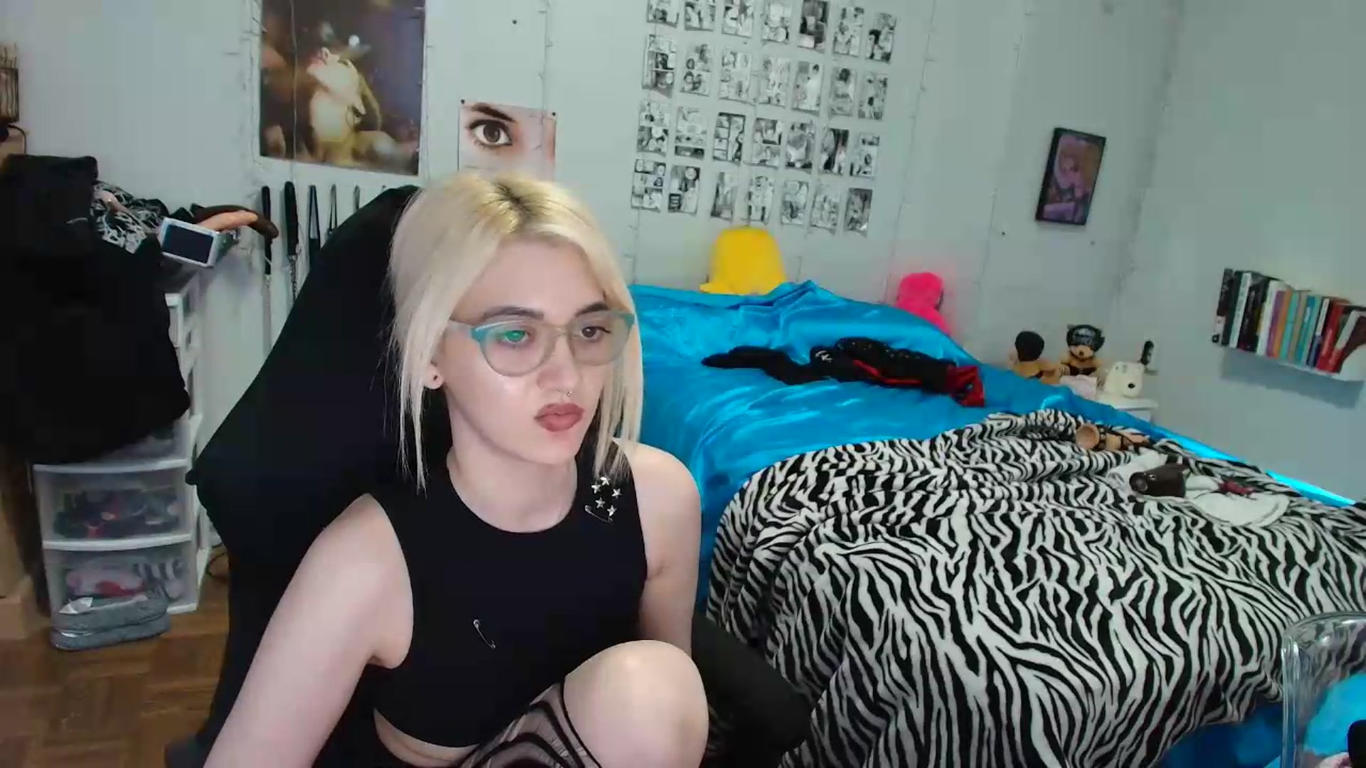 Gallery image thumbnail from AnnaTame's myfreecams stream on, 08/12/2026, 15:17 image 14 of 20