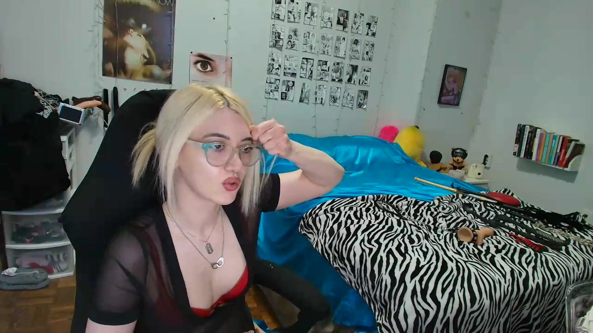 Gallery image thumbnail from AnnaTame's myfreecams stream on, 08/13/2026, 09:33 image 10 of 20
