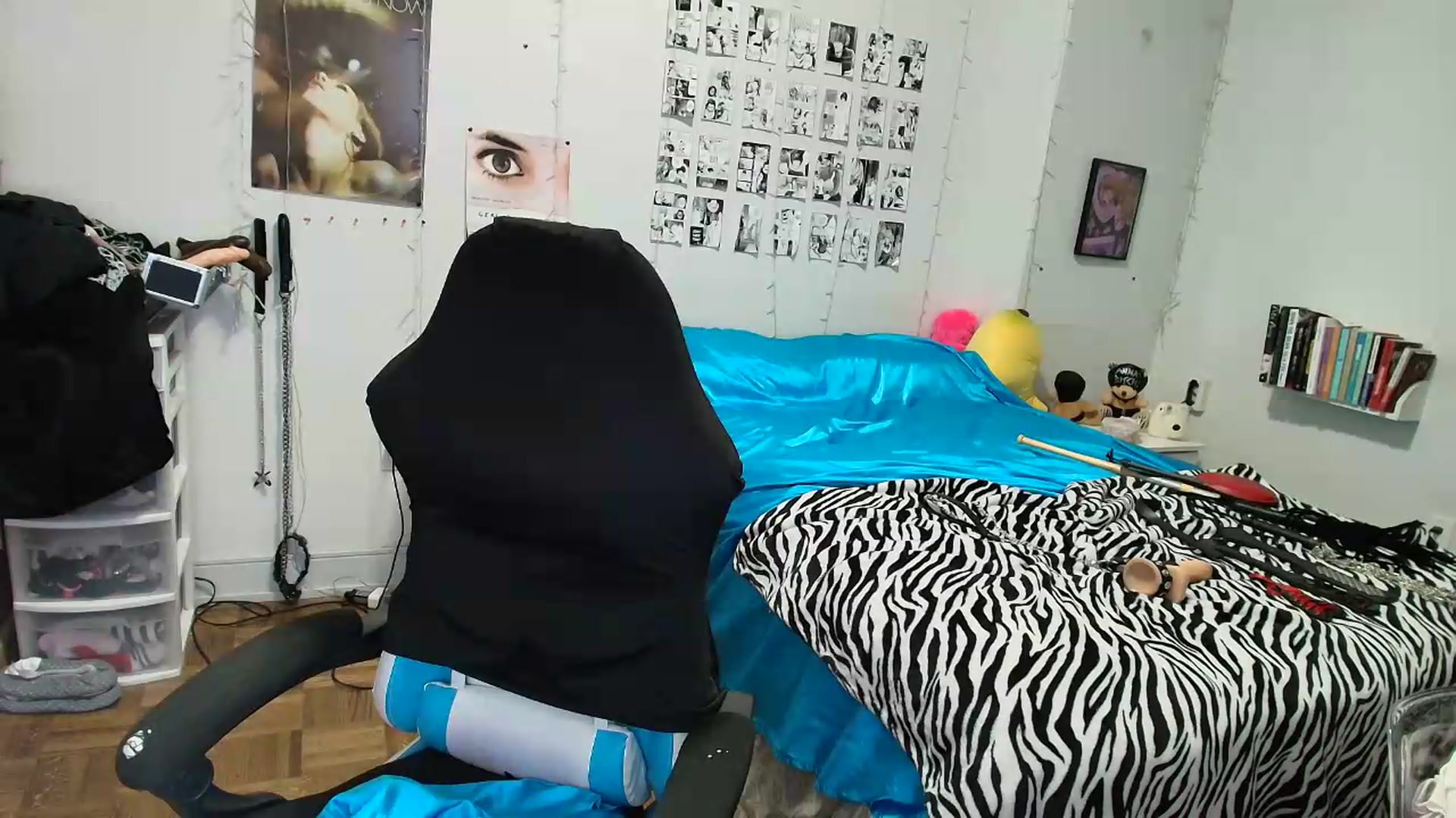 Gallery image thumbnail from AnnaTame's myfreecams stream on, 08/13/2026, 09:33 image 12 of 20