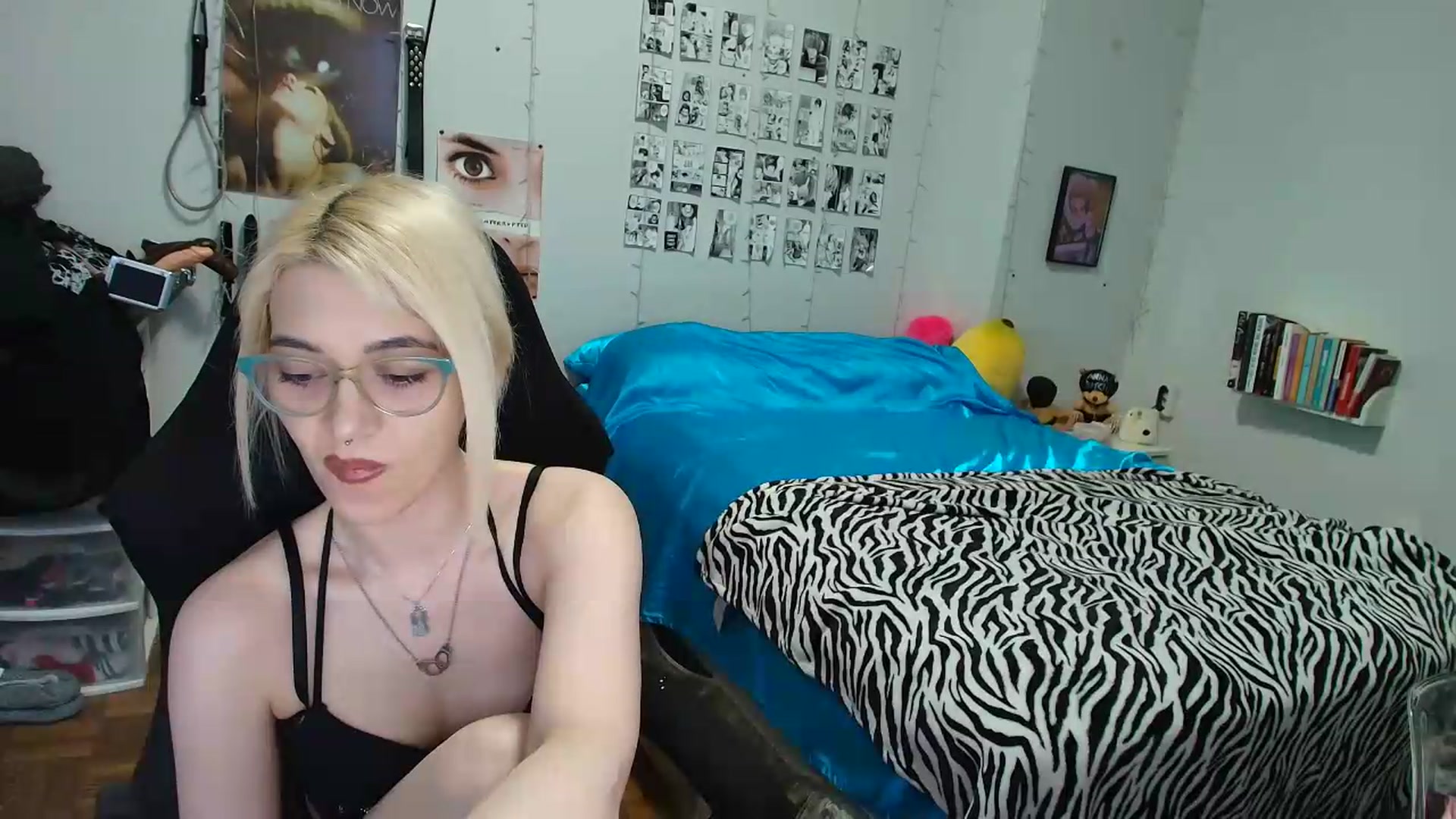 Gallery image thumbnail from AnnaTame's myfreecams stream on, 08/14/2026, 08:15 image 5 of 20