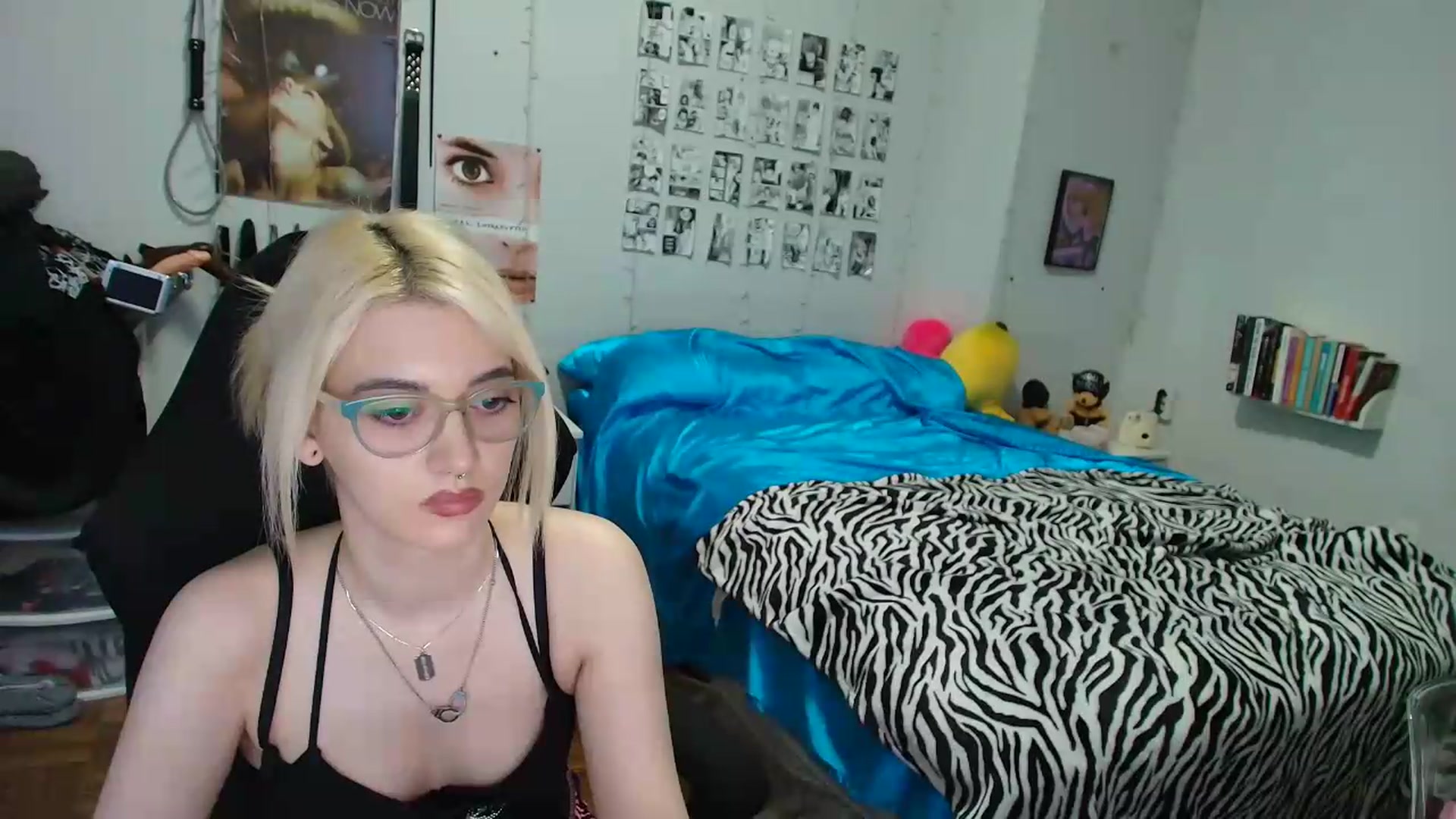 Gallery image thumbnail from AnnaTame's myfreecams stream on, 08/14/2026, 08:42 image 7 of 20